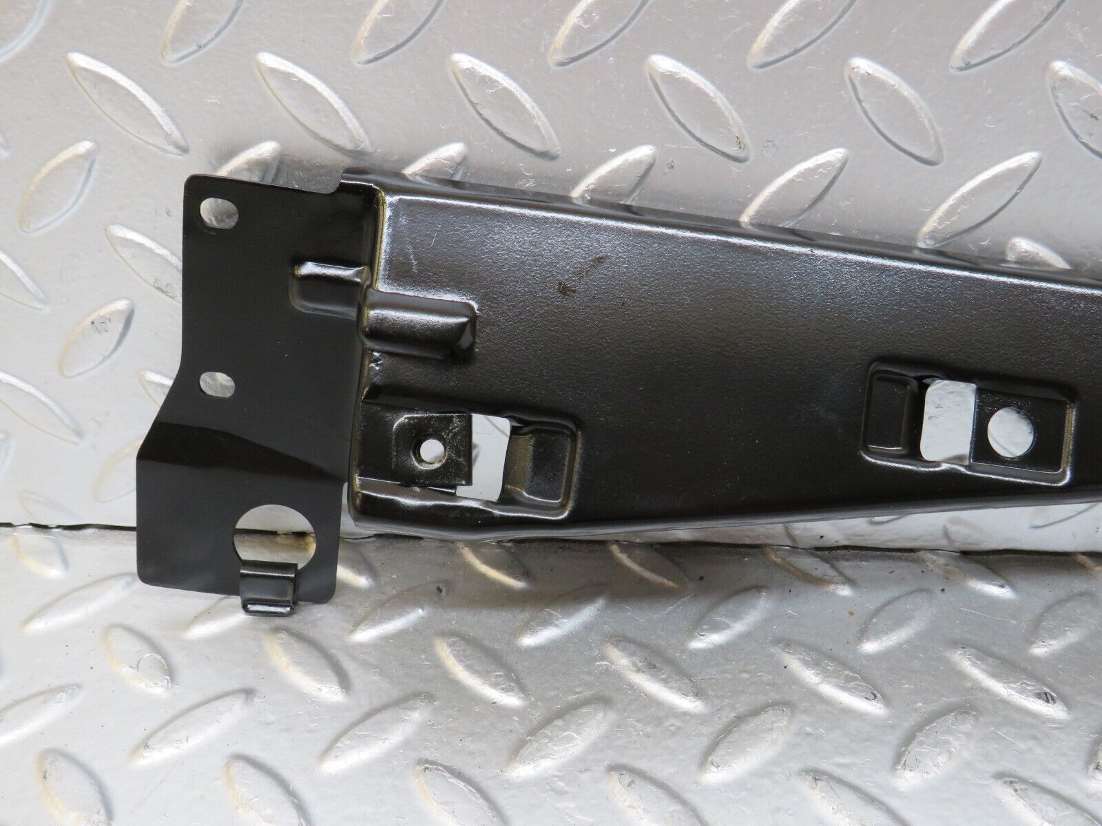 26507 Mercedes-Benz C124 220CE Coupe Rear Window Channel Support Left Side