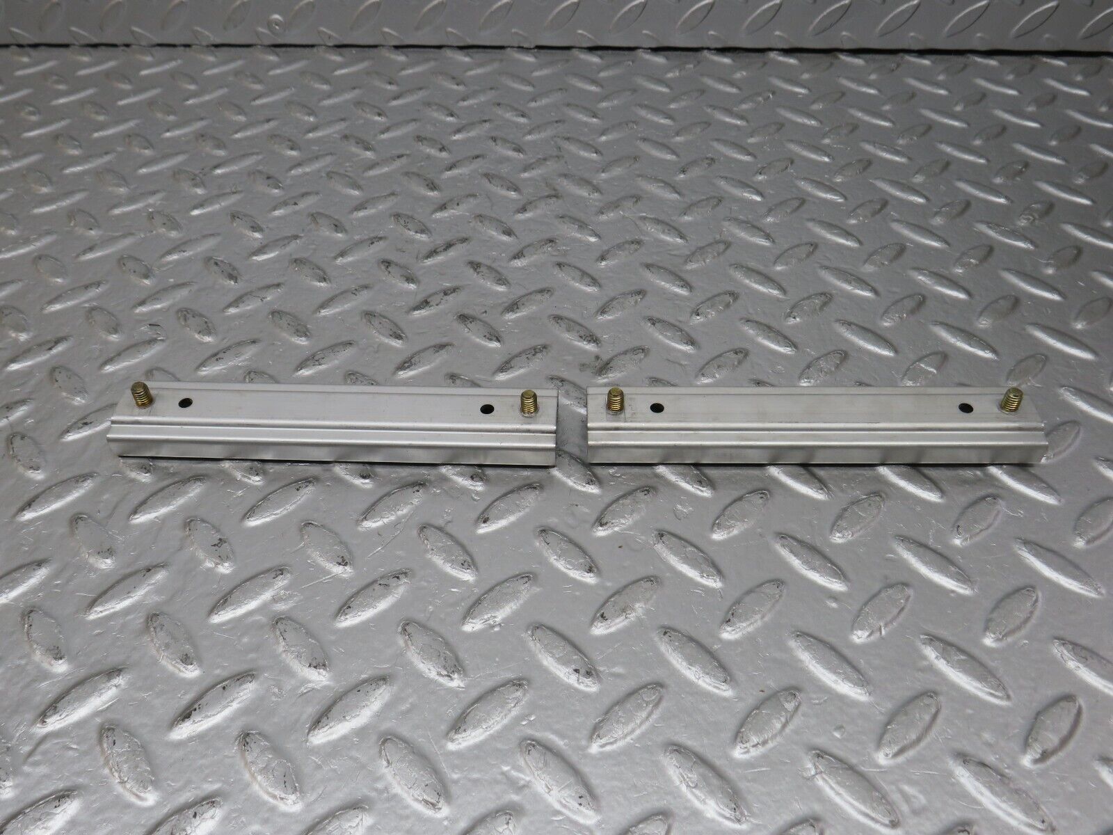 33826 Mercedes-Benz W201 190E 2.0L Window Holder Regulator Accessories