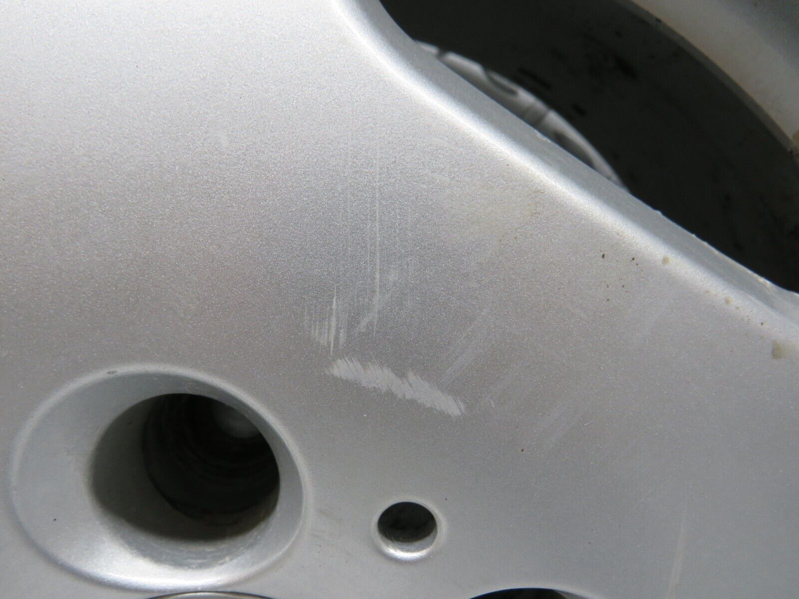 38190 Mercedes-Benz A124 Alloy Wheel 7Jx15H2 ET37 KBA44301