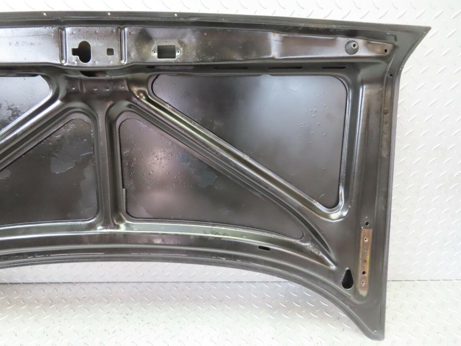 14150 Mercedes-Benz C107 280SLC Boot Lid Trunk Door