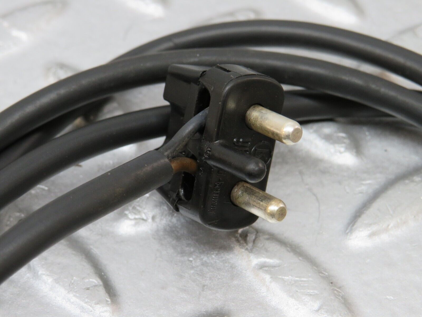 36268 Mercedes-Benz W126 420SE Front Wing Indicator Wire Cable 1249971881