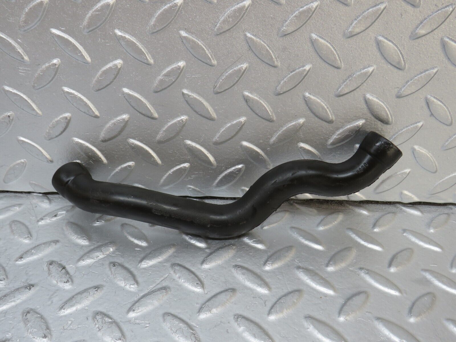 35001 Mercedes-Benz W210 320E Engine Crankcase Breather Hose Pipe 1120180482