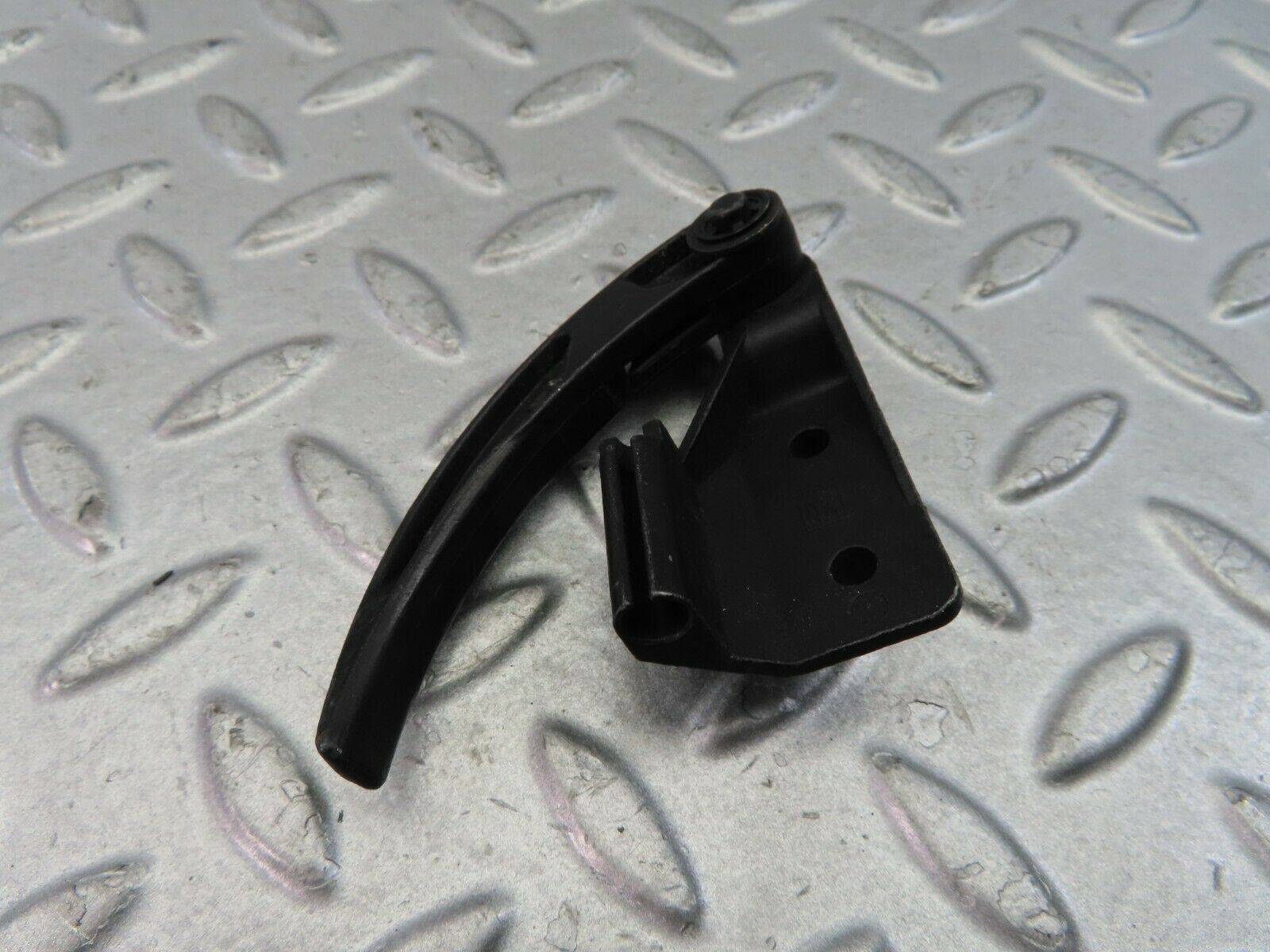 9221 Mercedes-Benz W115 Bonnet Opener