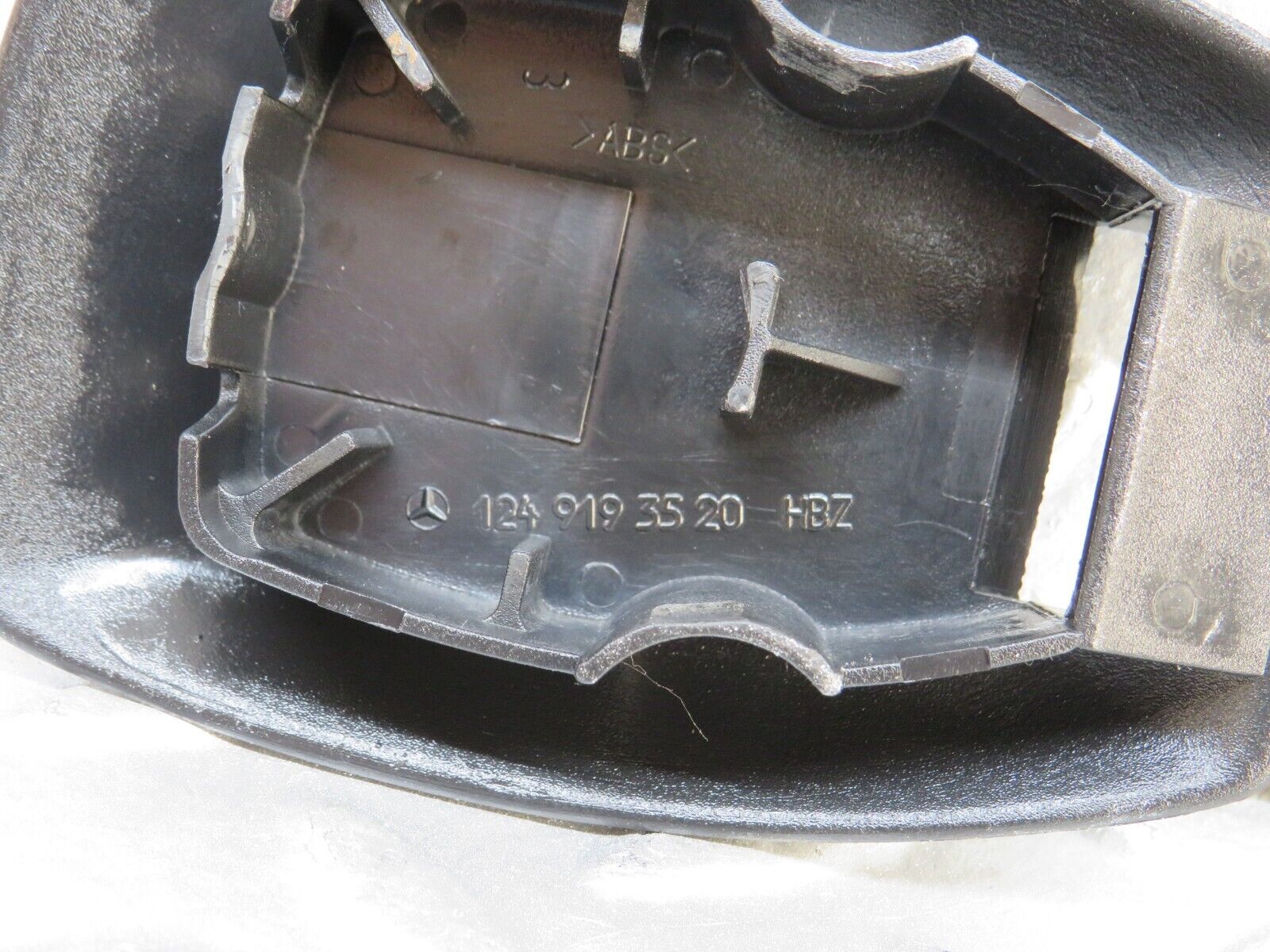 26685 Mercedes-Benz C124 220CE Seat Belt Runner With Cover Pair 1249193520