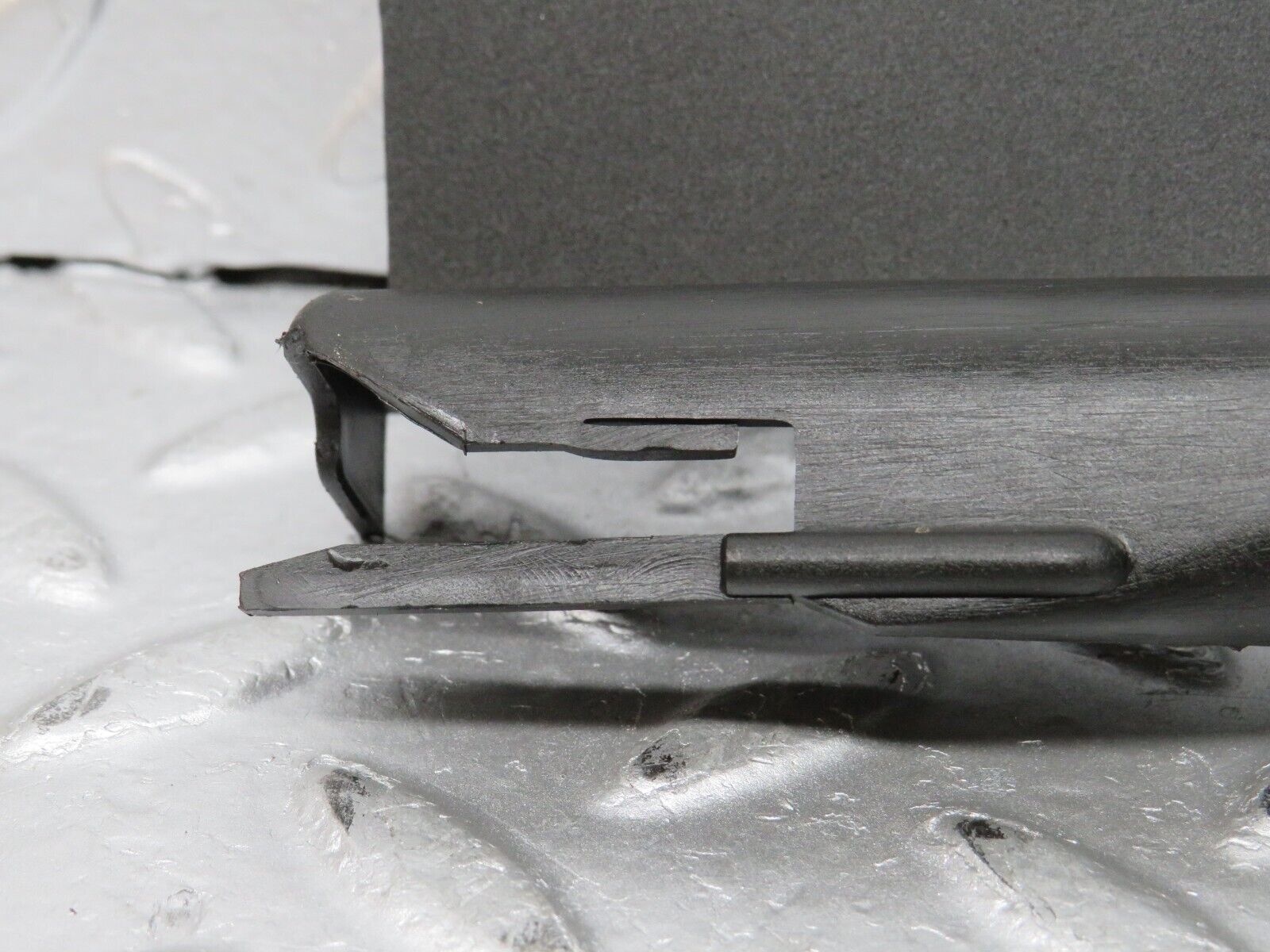 31861 Mercedes-Benz W201 190LE 1.8L Boot Lid Lock Cover 2018050141