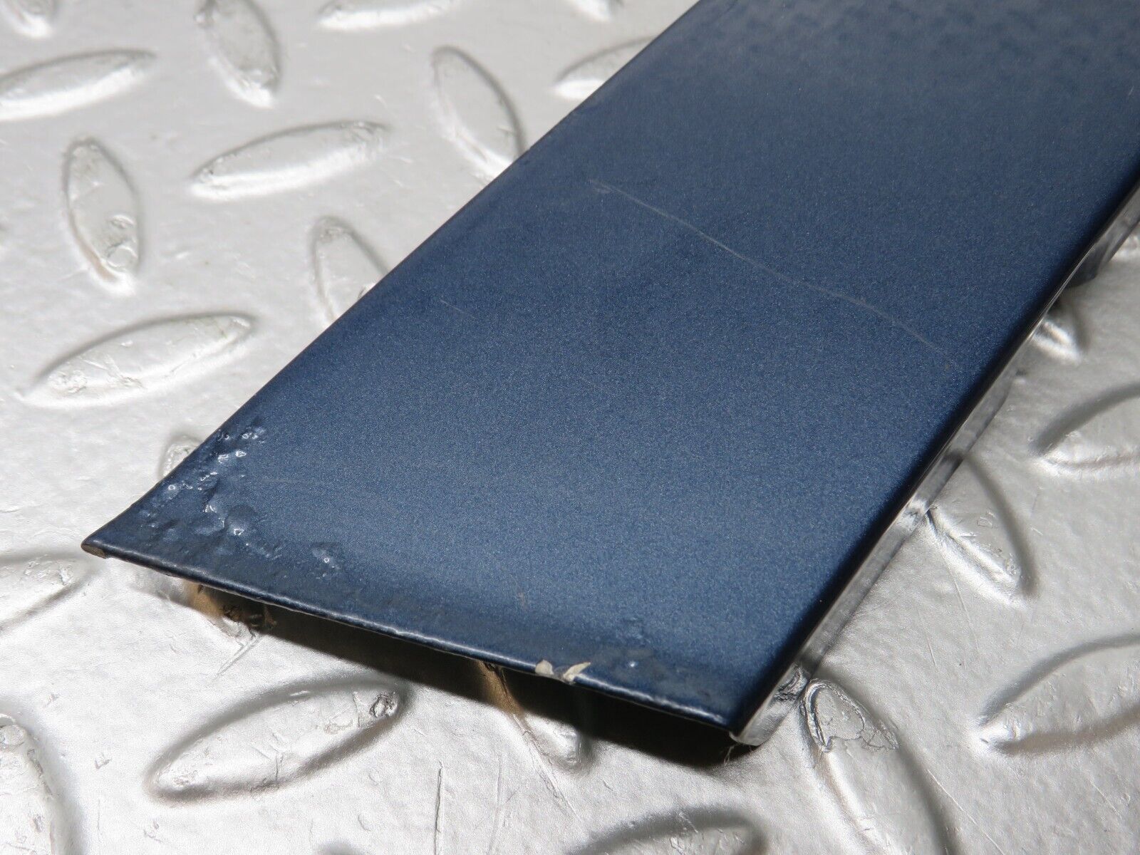 31183 Mercedes-Benz S124 220TE Wagon Front Right Door Exterior Frame Trim