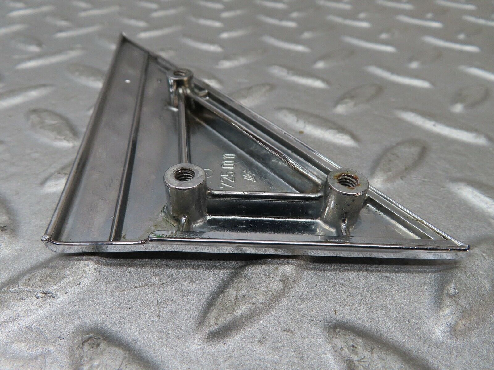 17553 Mercedes-Benz W116 450SEL Left Door Exterior Mirror Chrome Triangle Cover