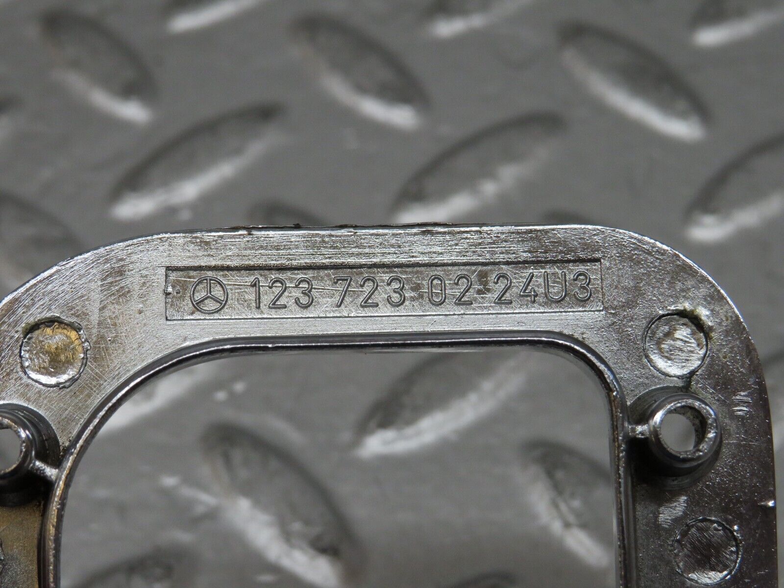 26799 Mercedes-Benz W123 240D Right Interior Door Chrome Latch Trim 1237230224