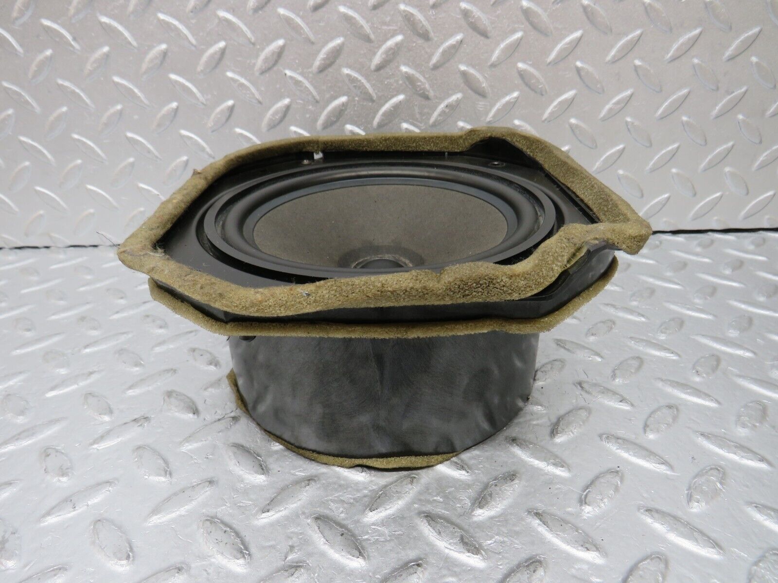 35331 Mercedes-Benz W140 Rear Loudspeaker 1408207002