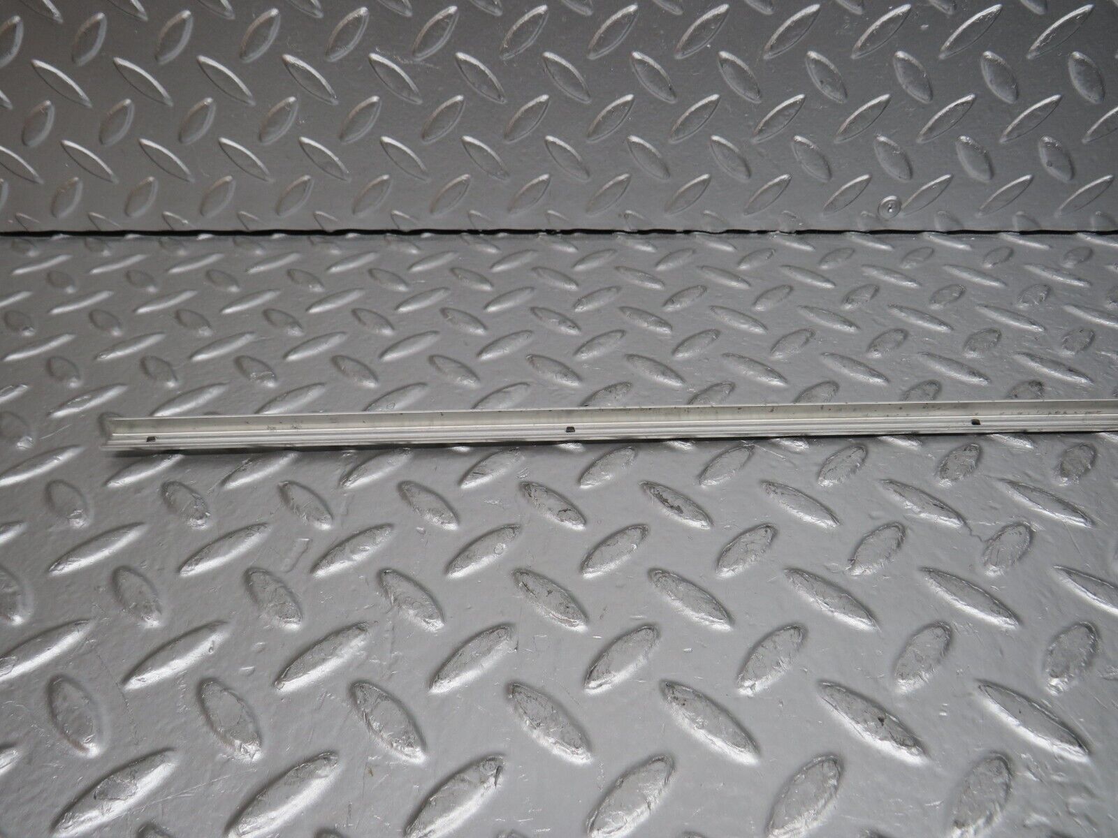 30504 Mercedes-Benz W124 230E Sunroof Chrome Trim