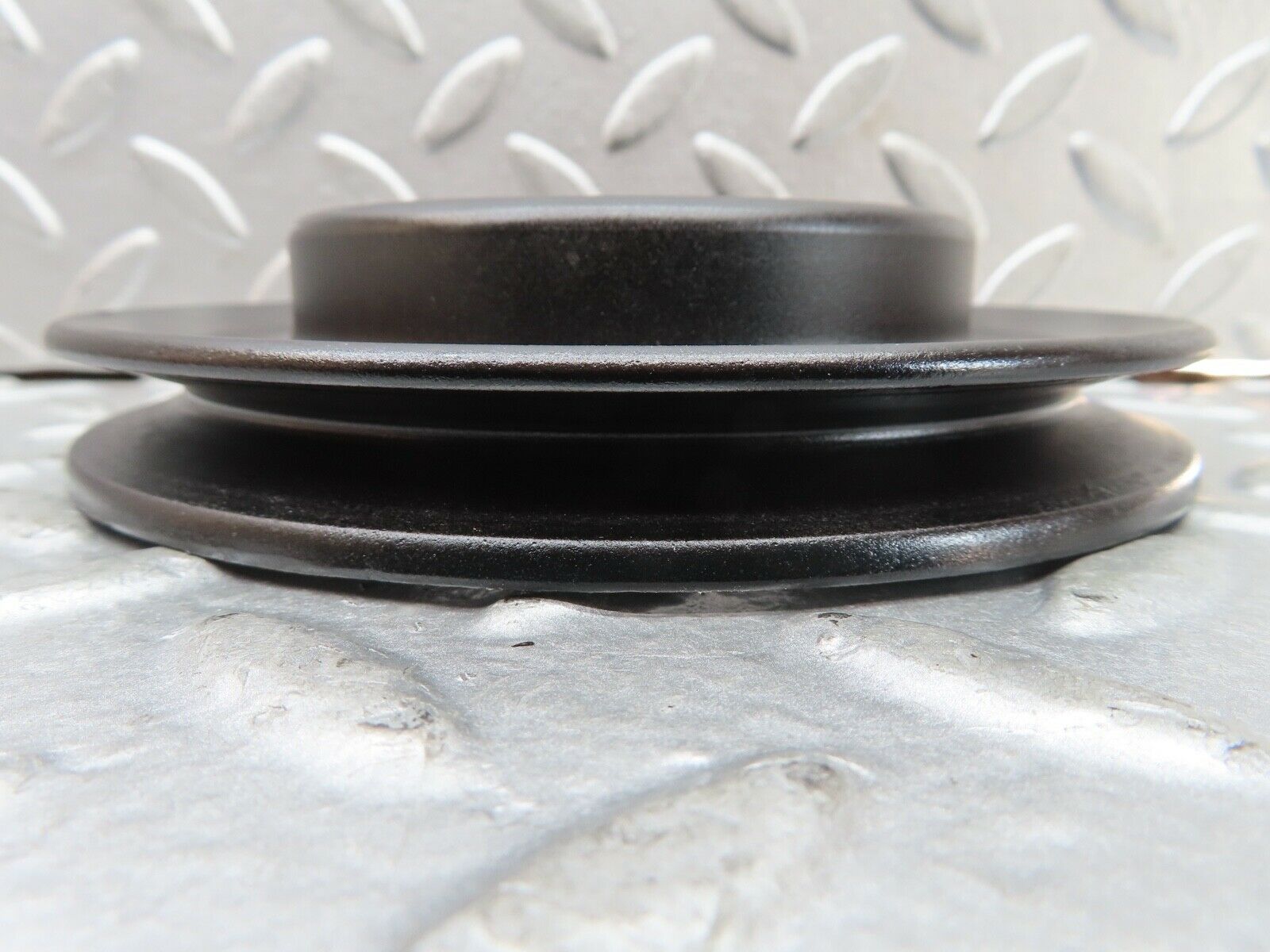 19082 Mercedes-Benz W123 300D Crankshaft Pulley