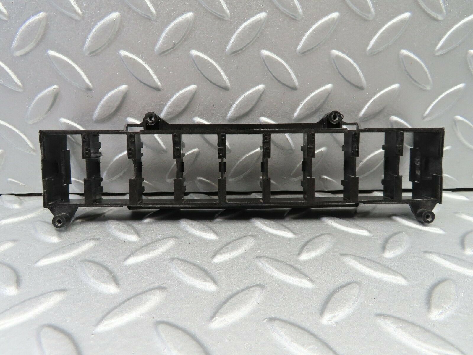 6475 Mercedes-Benz S124 E220 Wagon Centre Console Switch Bracket 1248210071