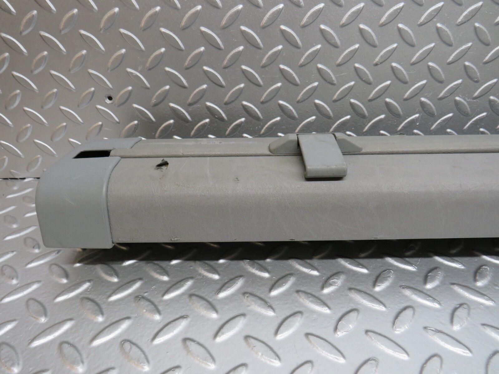 32581 Mercedes-Benz S124 300TE Wagon Trunk Roll Compartment Cover