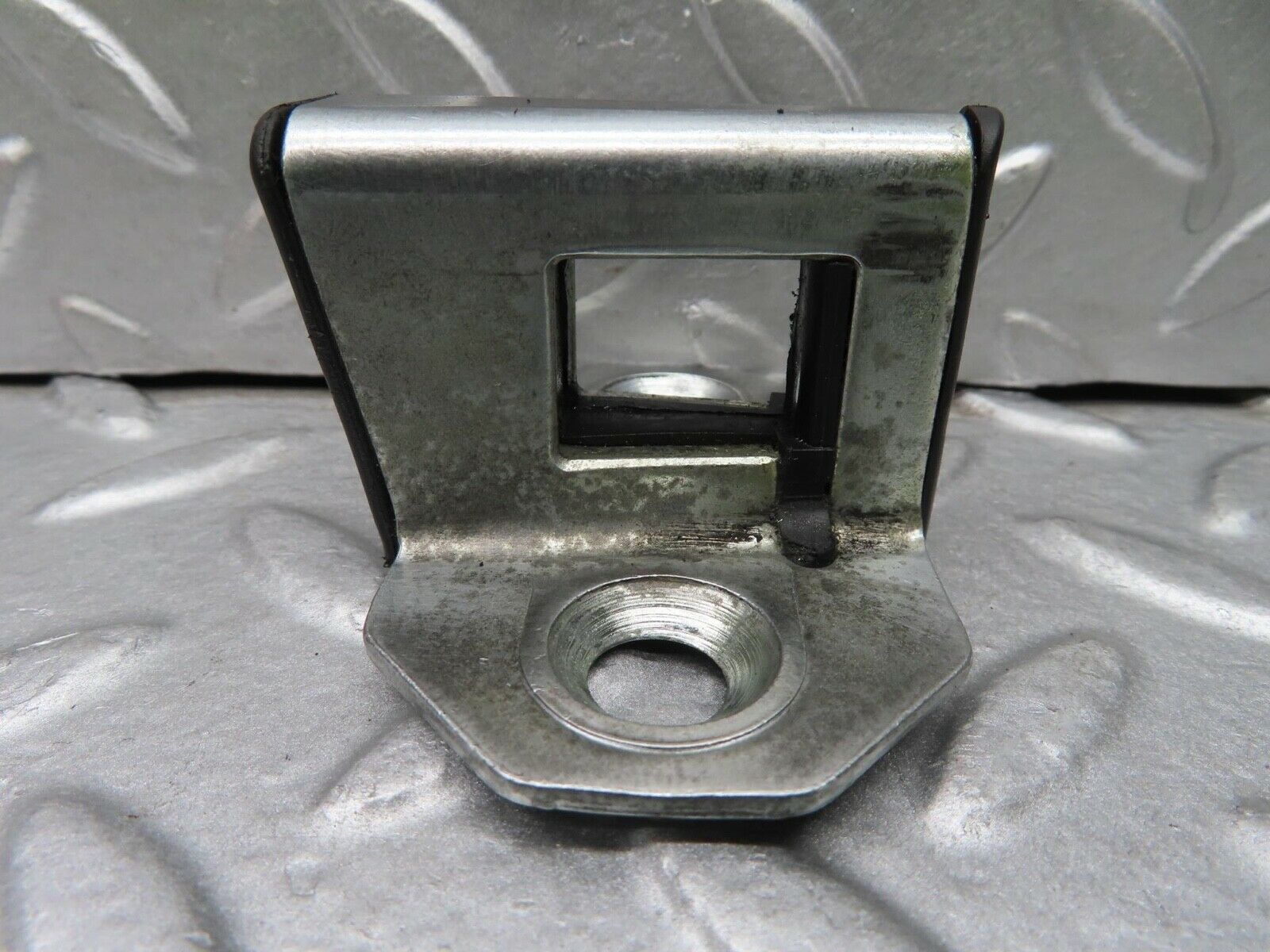 14882 Mercedes-Benz W140 S320 Door Lock Latch Right Side