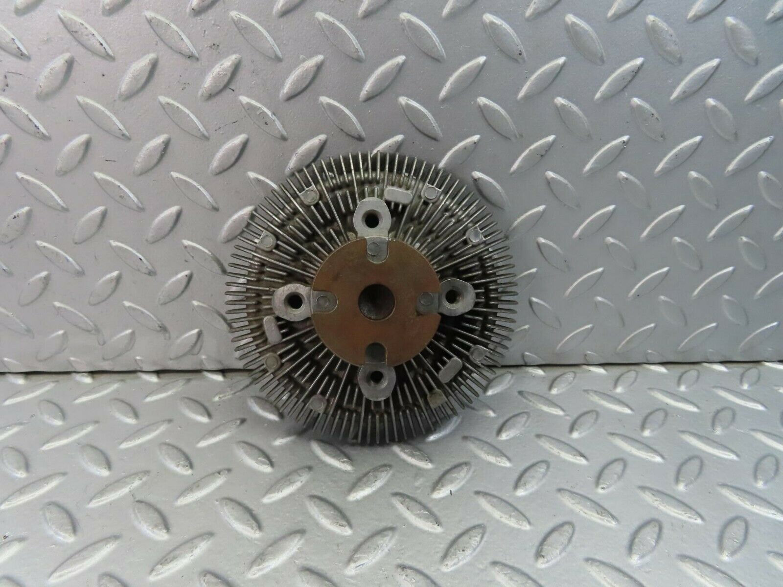 8981 Mercedes-Benz W108 Engine Cooling Fan Clutch