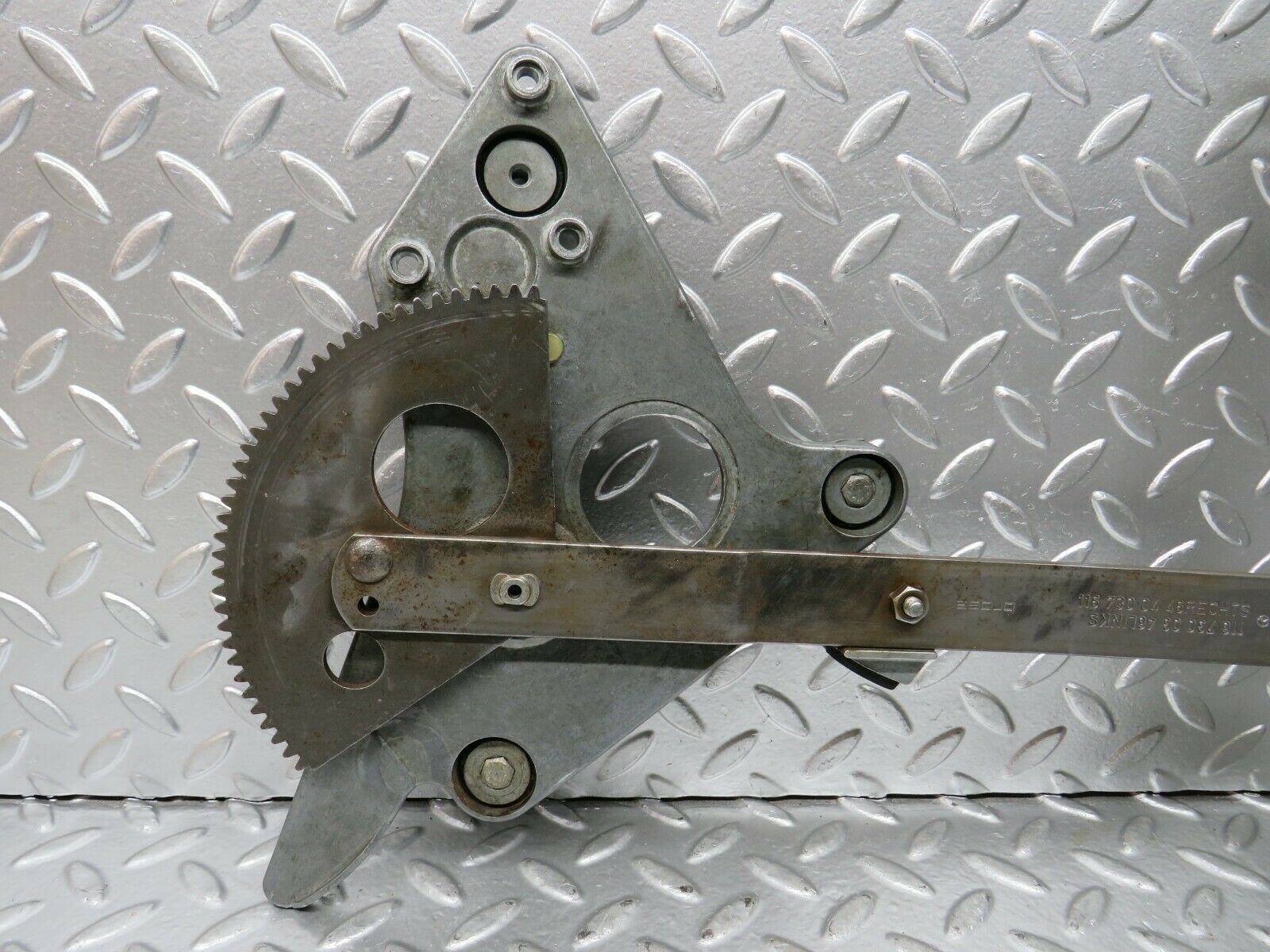 23211 Mercedes-Benz W116 350SE Rear Right Power Window Regulator 1167300446