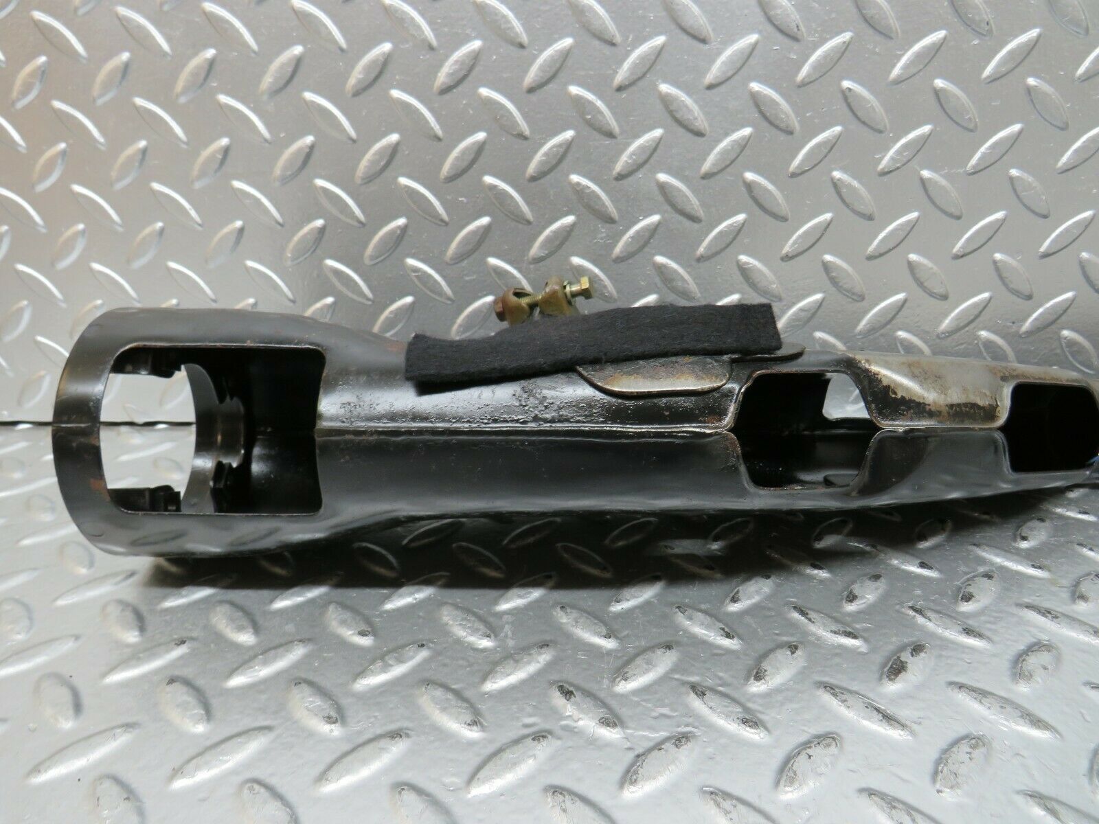 23500 Mercedes-Benz W114 280E Steering Column Housing