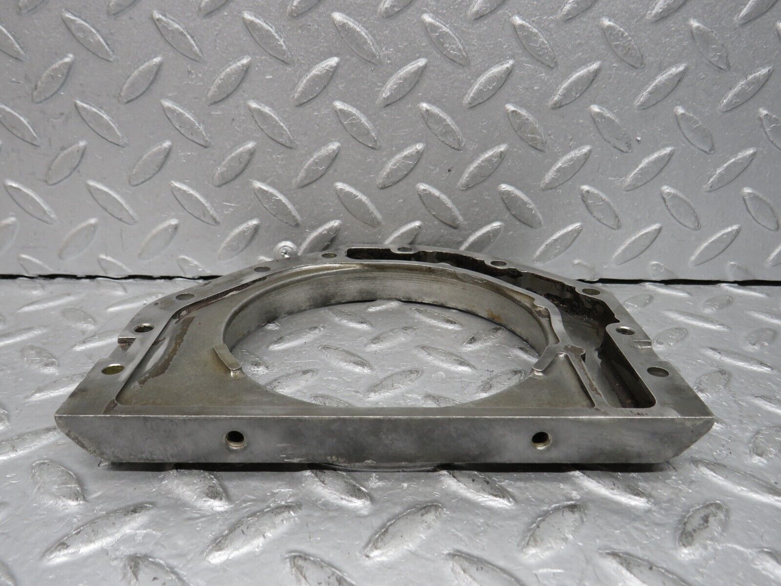 37612 Mercedes-Benz W109 300SEL Crankshaft Rear Sealing Cover 1160110608