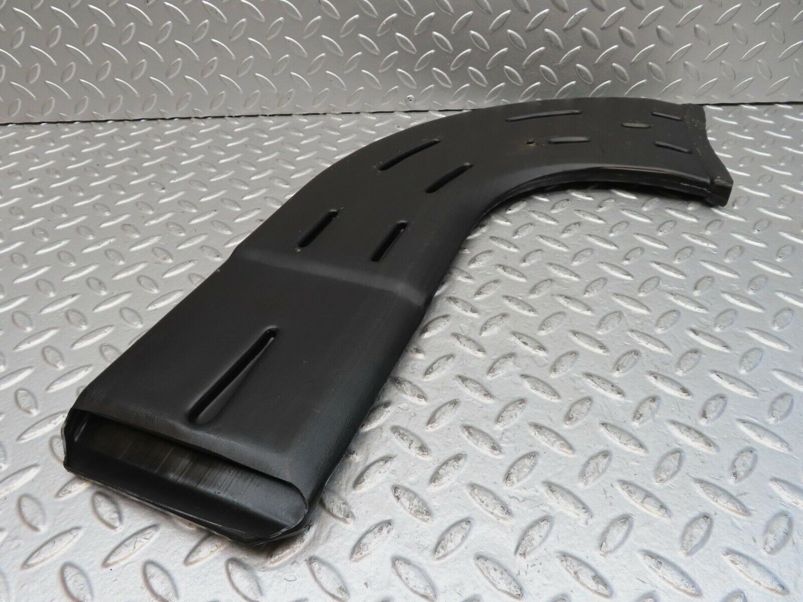 15408 Mercedes-Benz W123 230E Air Duct Heater Ventilation Right 1238311046