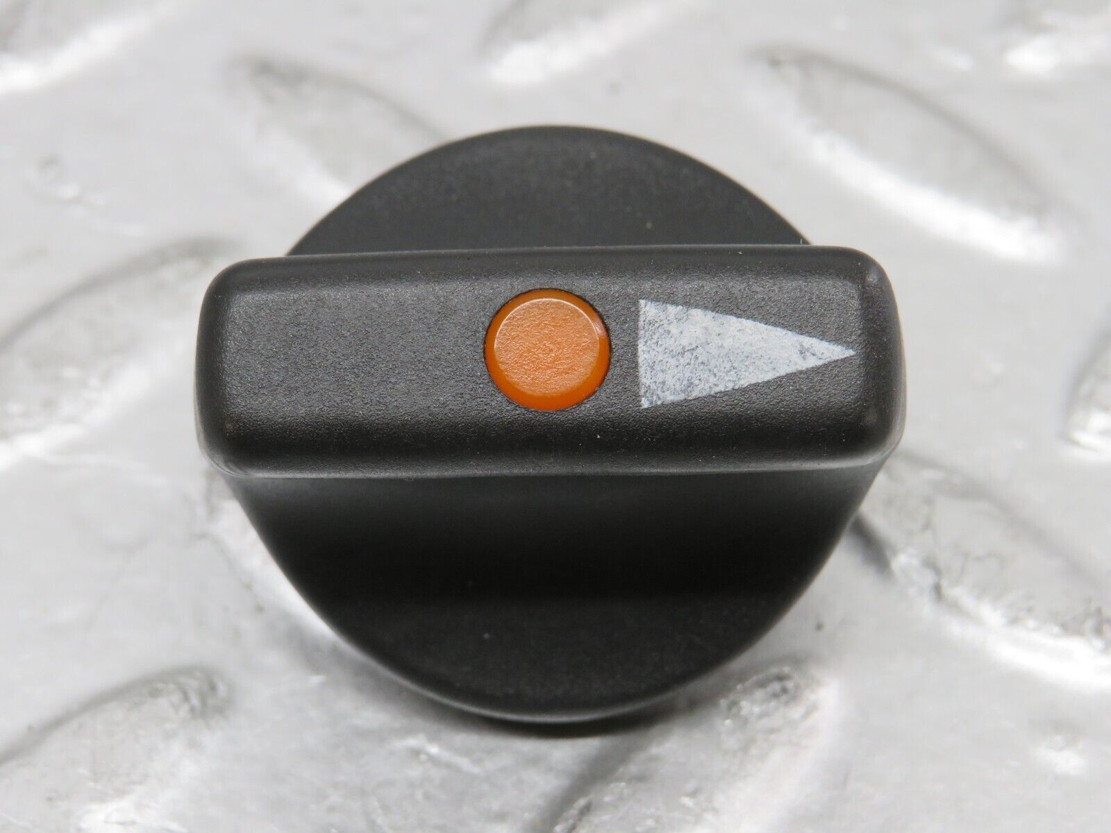 26926 Mercedes-Benz W123 240D Headlight Switch Knob