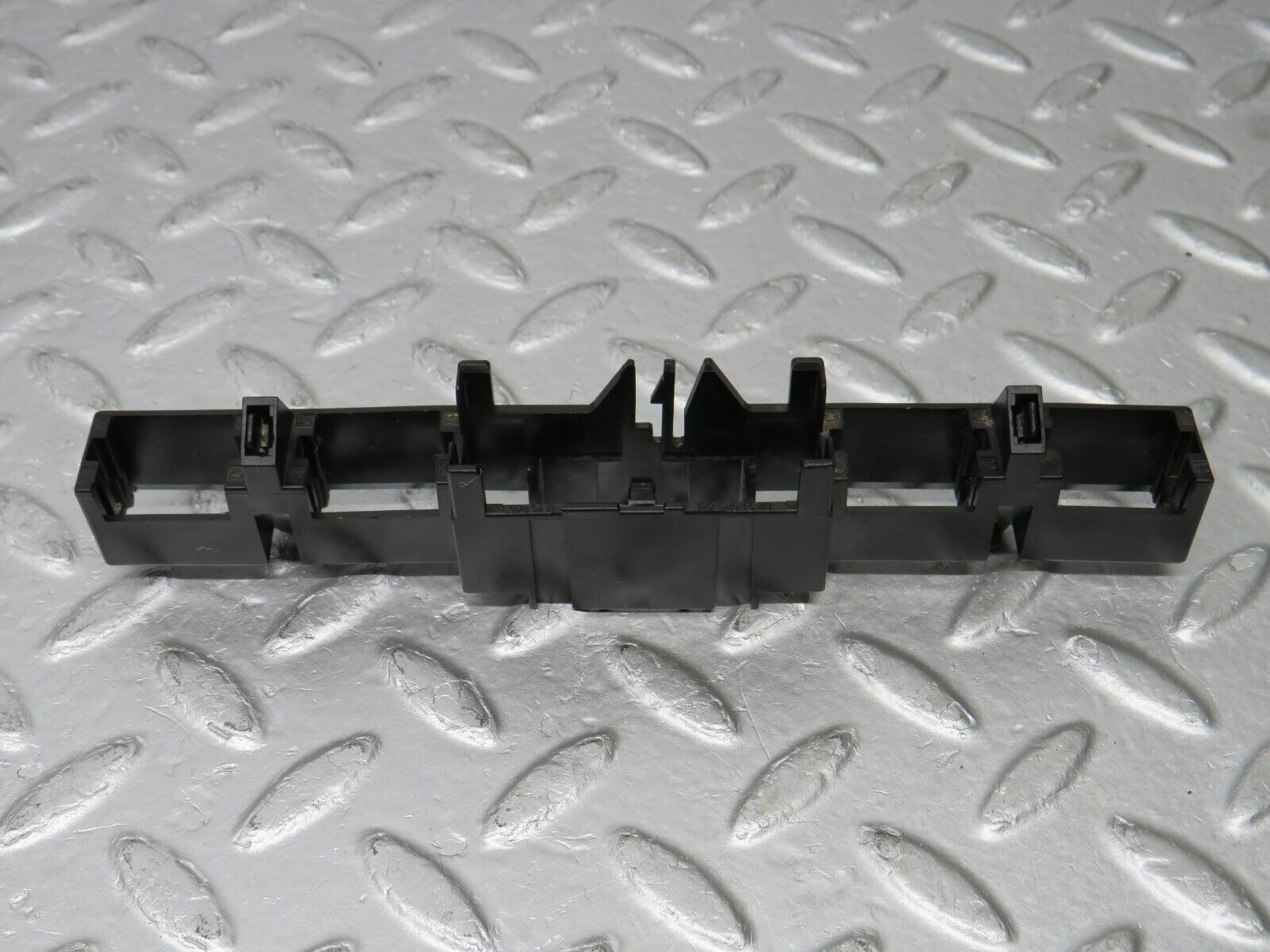 38388 Mercedes-Benz R129 280SL Coupe Connector Holder 1295451340