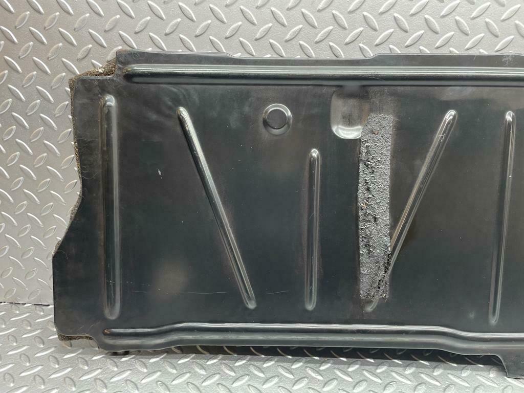 0177 Mercedes-Benz W116 350SE Fuel Tank Cover Plate