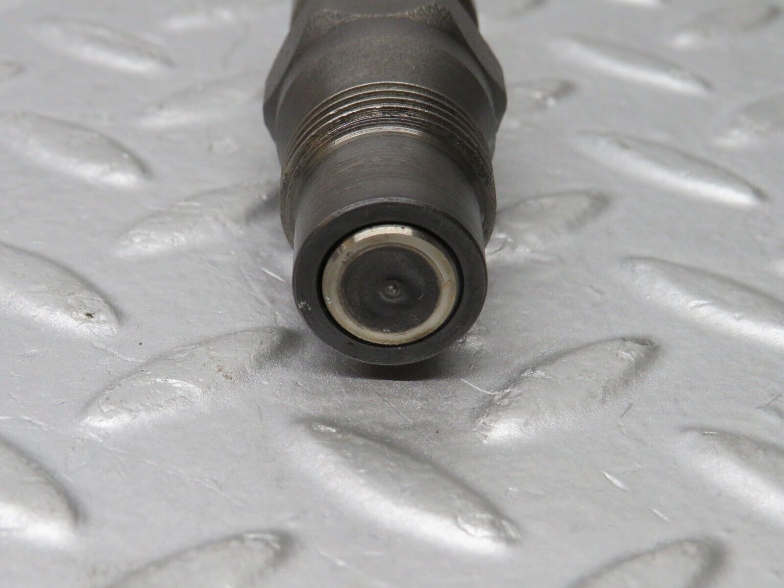 35891 Mercedes-Benz 240D OM616.912 Diesel Fuel Injector Bosch KCA30S35/4