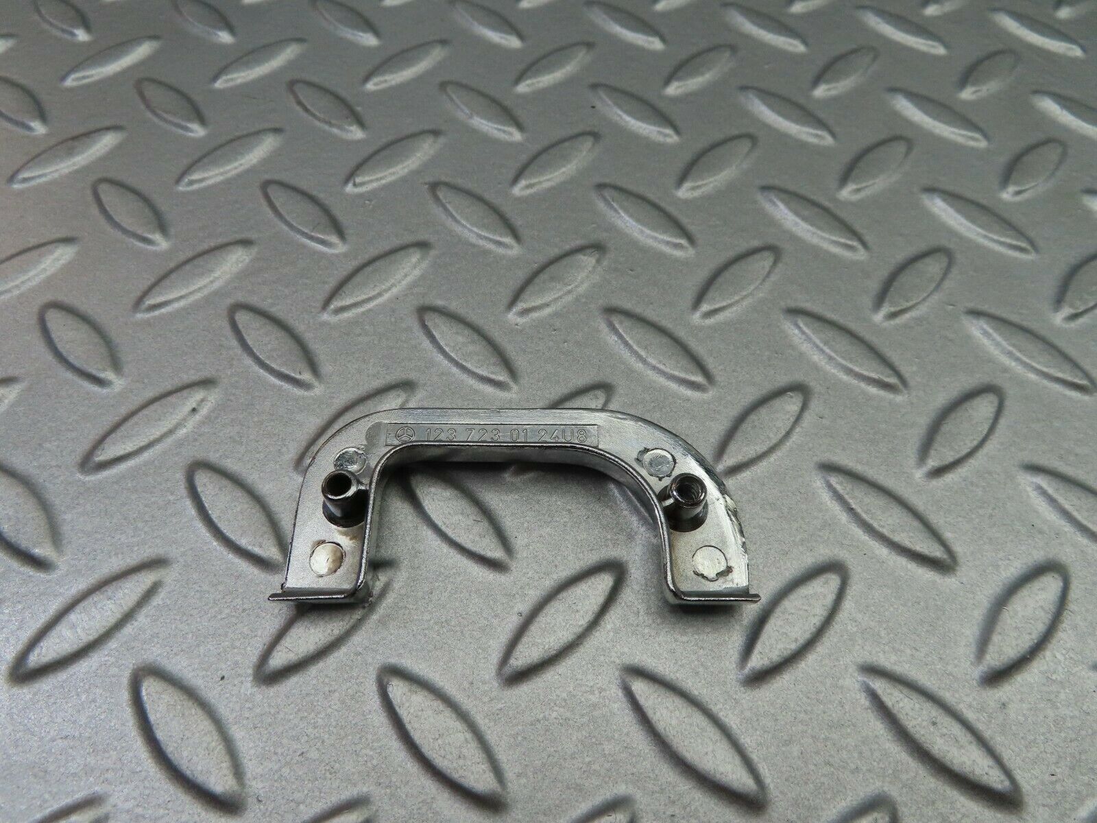 5840 Mercedes-Benz W123 200 Left Interior Chrome Door Latch Trim 1237230124