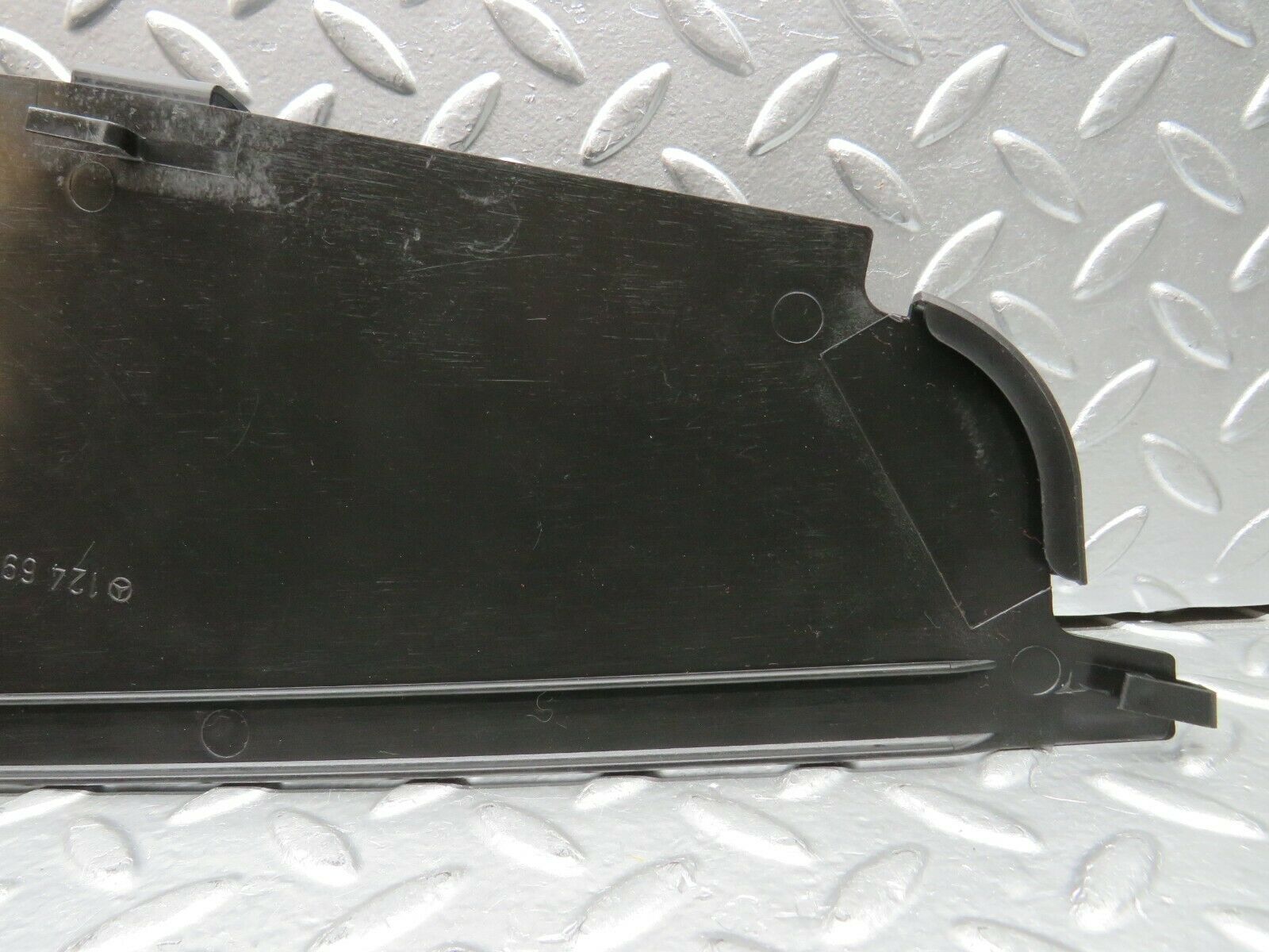 22460 Mercedes-Benz C124 E220 Coupe Rear Right Panel Lower Trim 1246922889