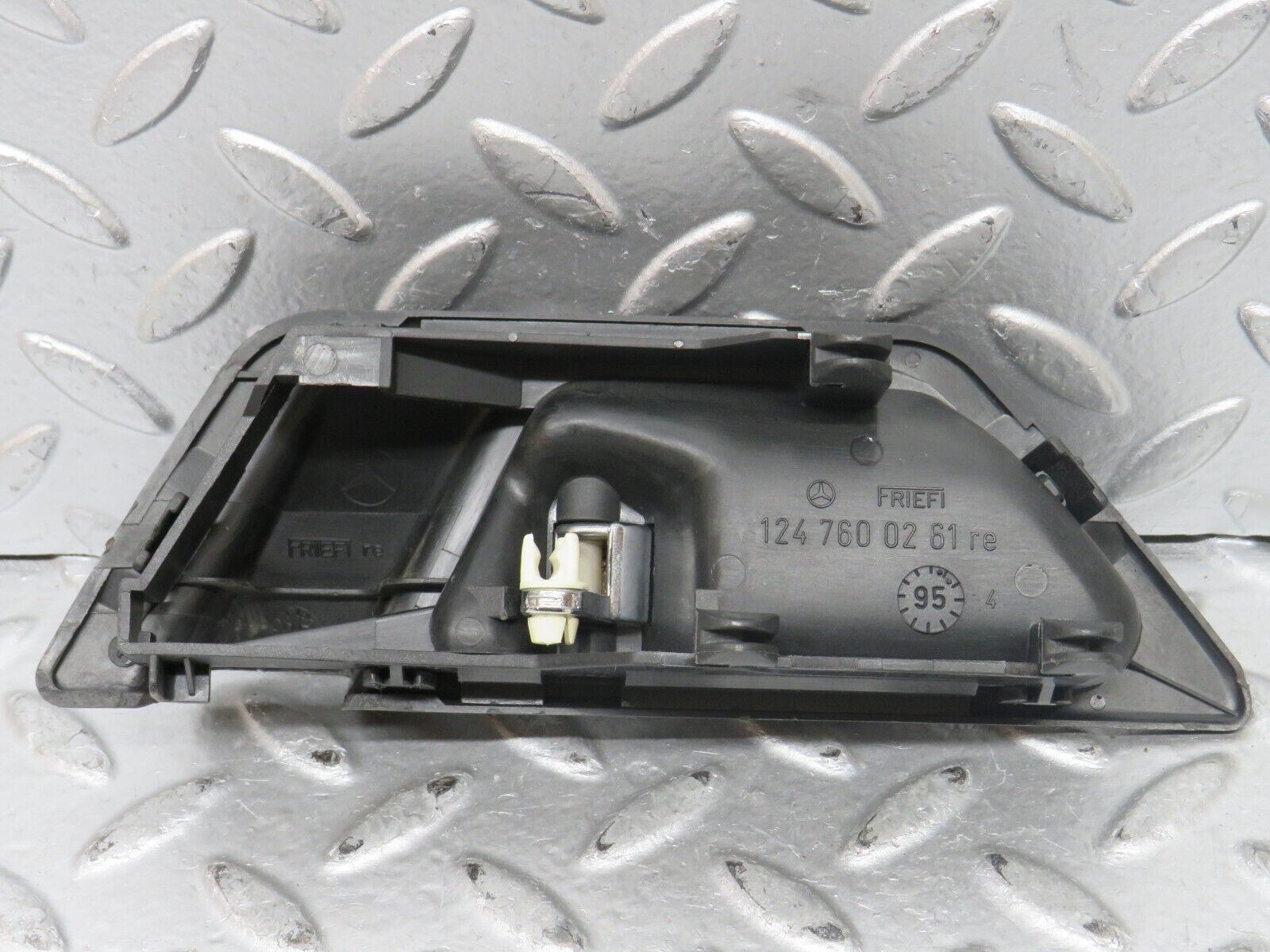 27510 Mercedes-Benz S124 300TE Front Right Interior Door Handle 1247600261