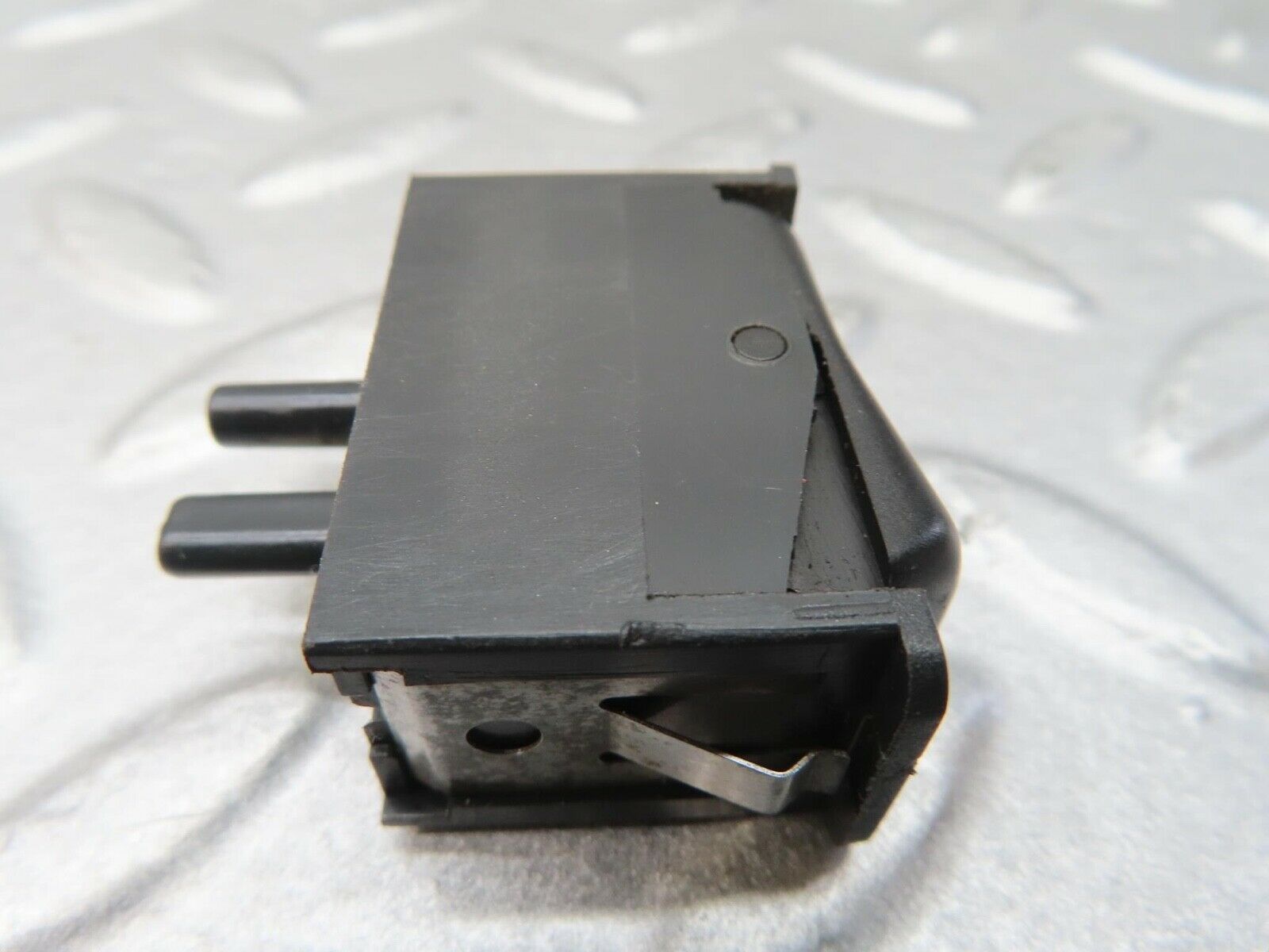 16115 Mercedes-Benz W123 280E Interior Light Switch 0008205910