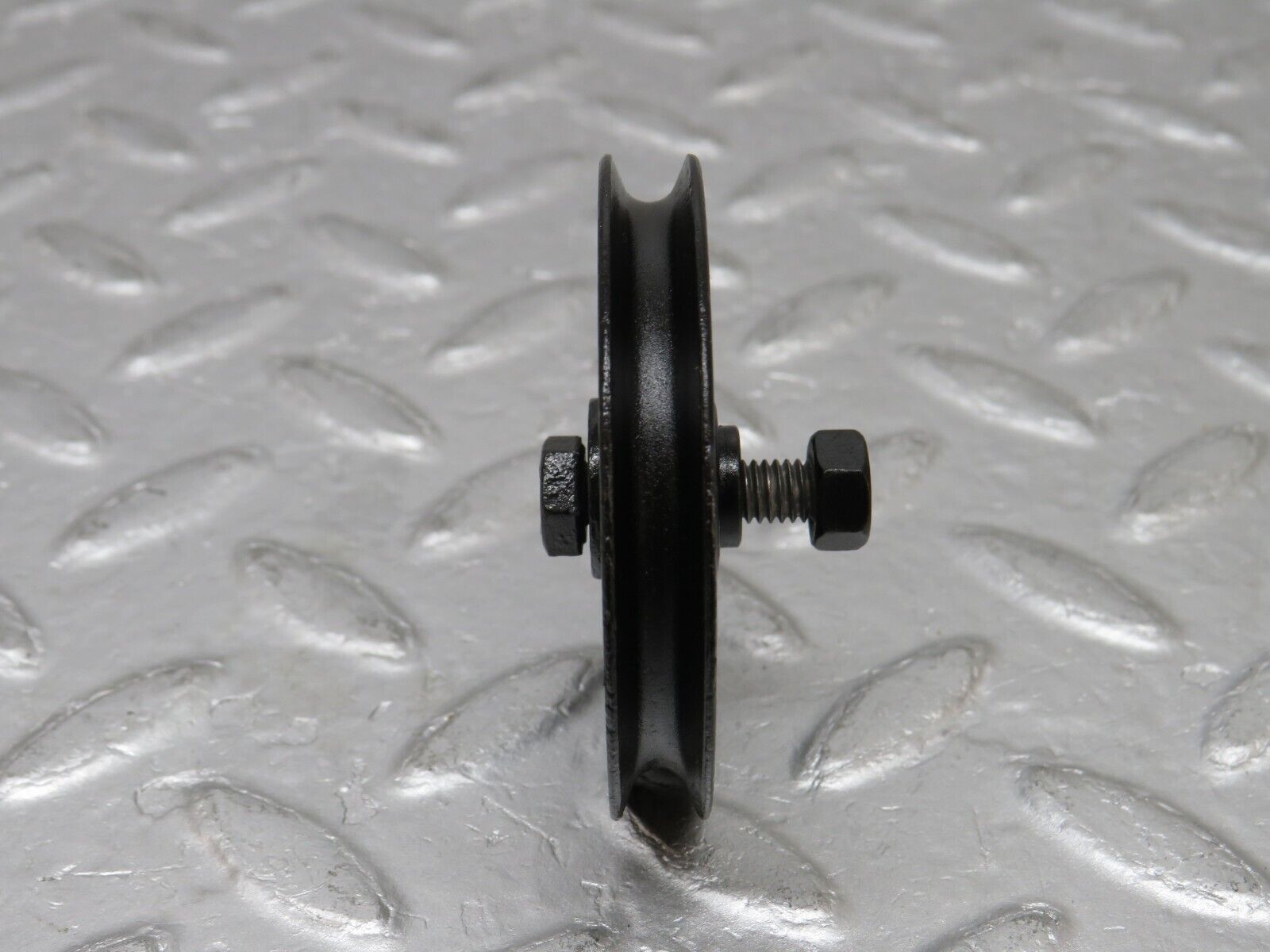 37560 Mercedes-Benz W109 300SEL Handbrake Cable Pulley 1104270142