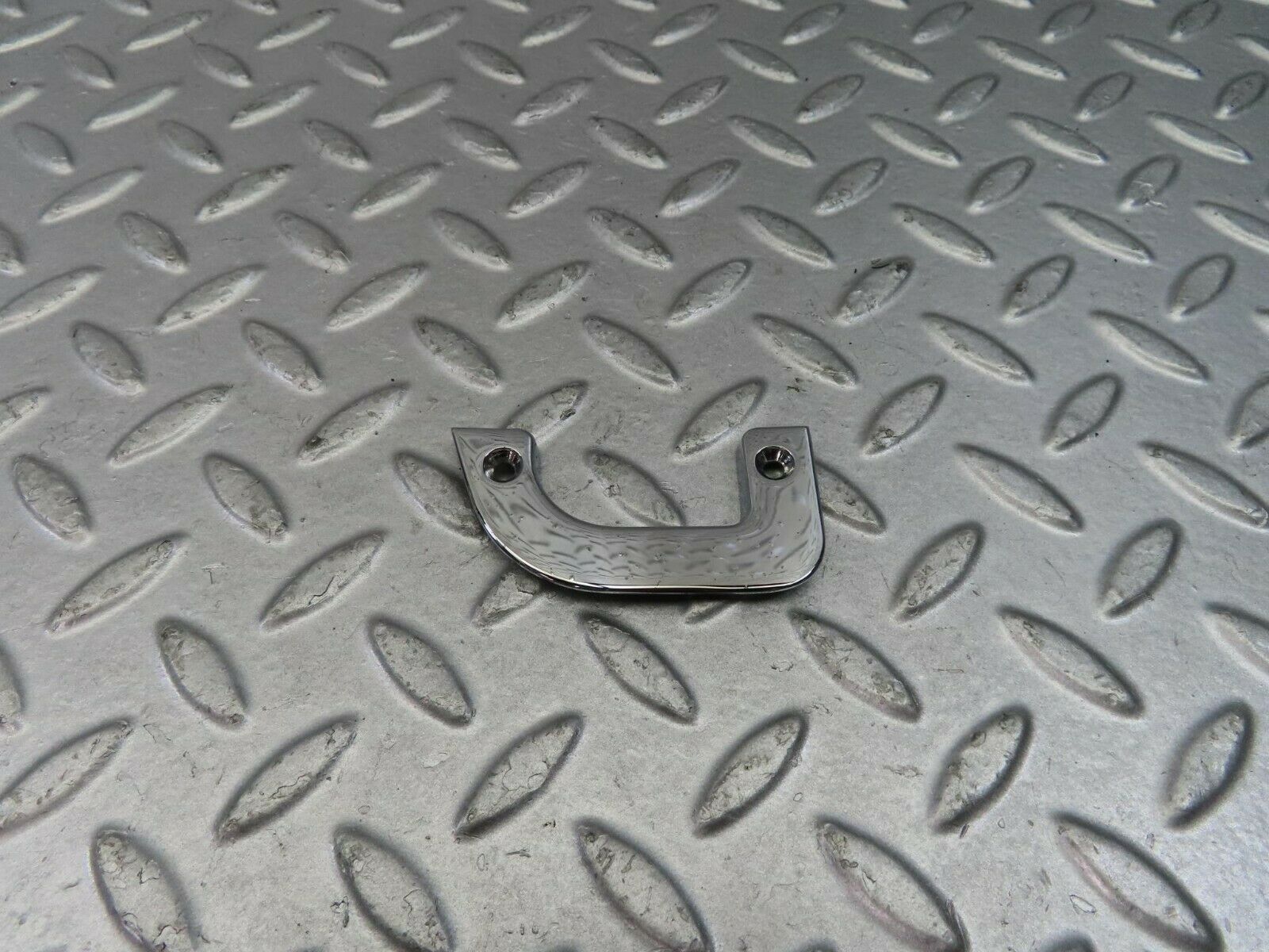 9060 Mercedes-Benz W115 Right Interior Chrome Door Latch Trim