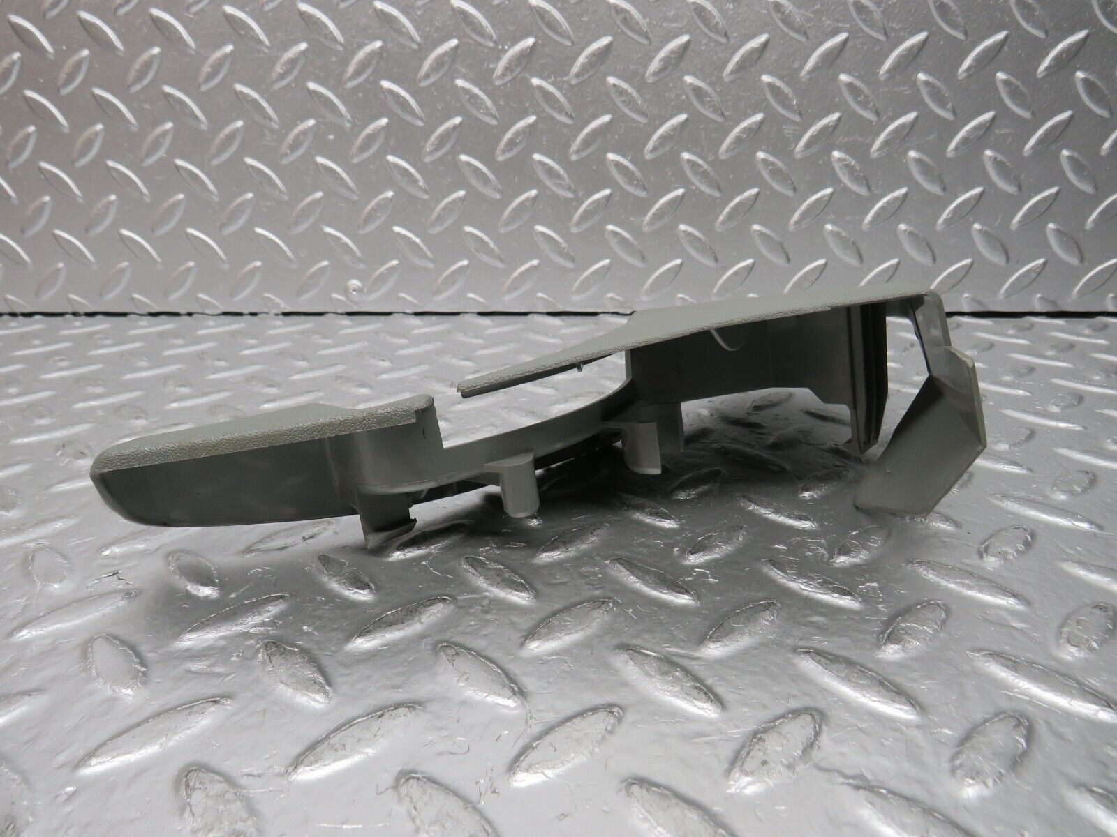 30450 Mercedes-Benz W124 230E Front Right Driver Seat Trim Grey 1249182230