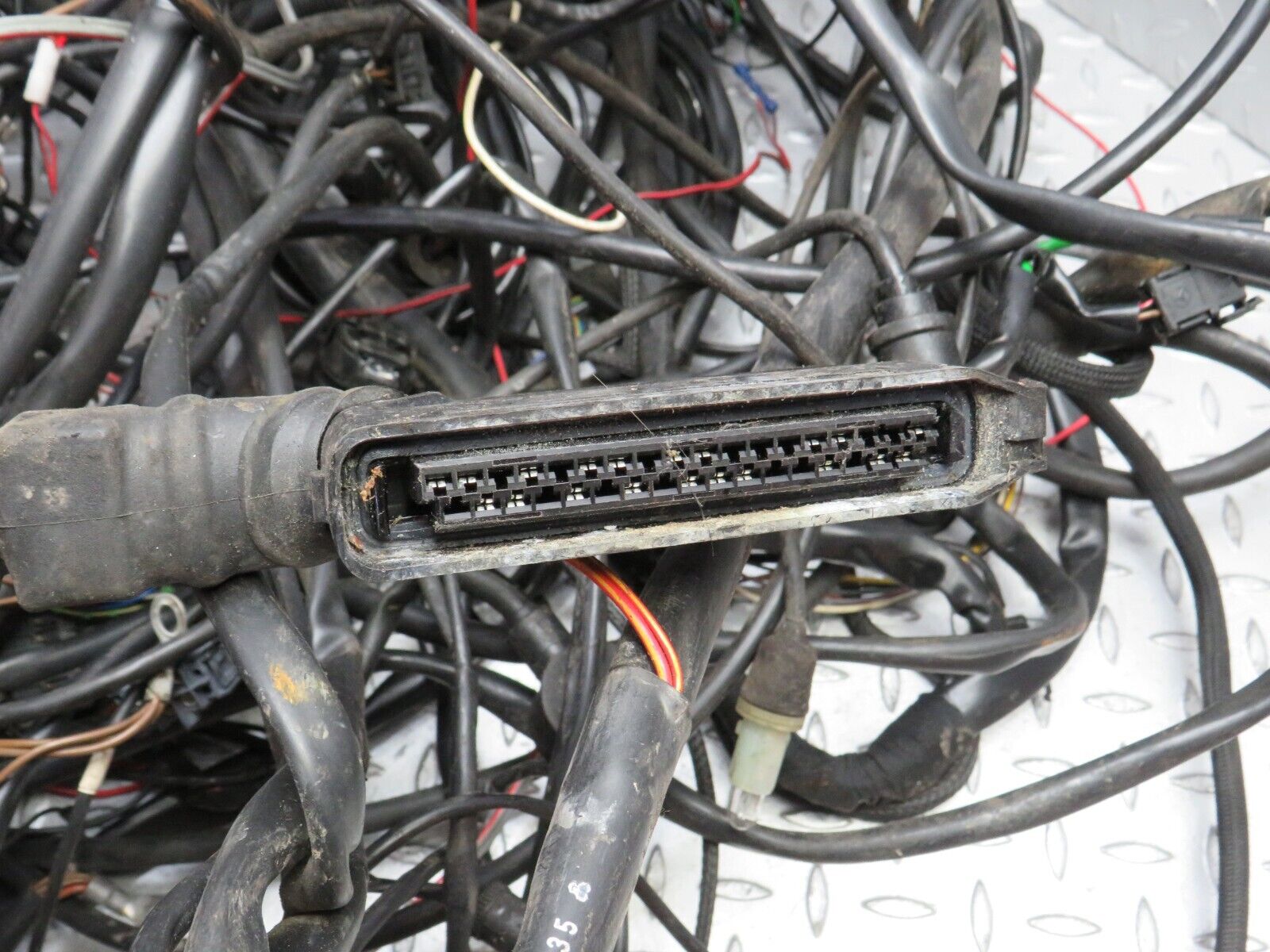 31606 Mercedes-Benz W201 190LE 1.8L Engine Wire Wiring Harness 2015402032 201540263