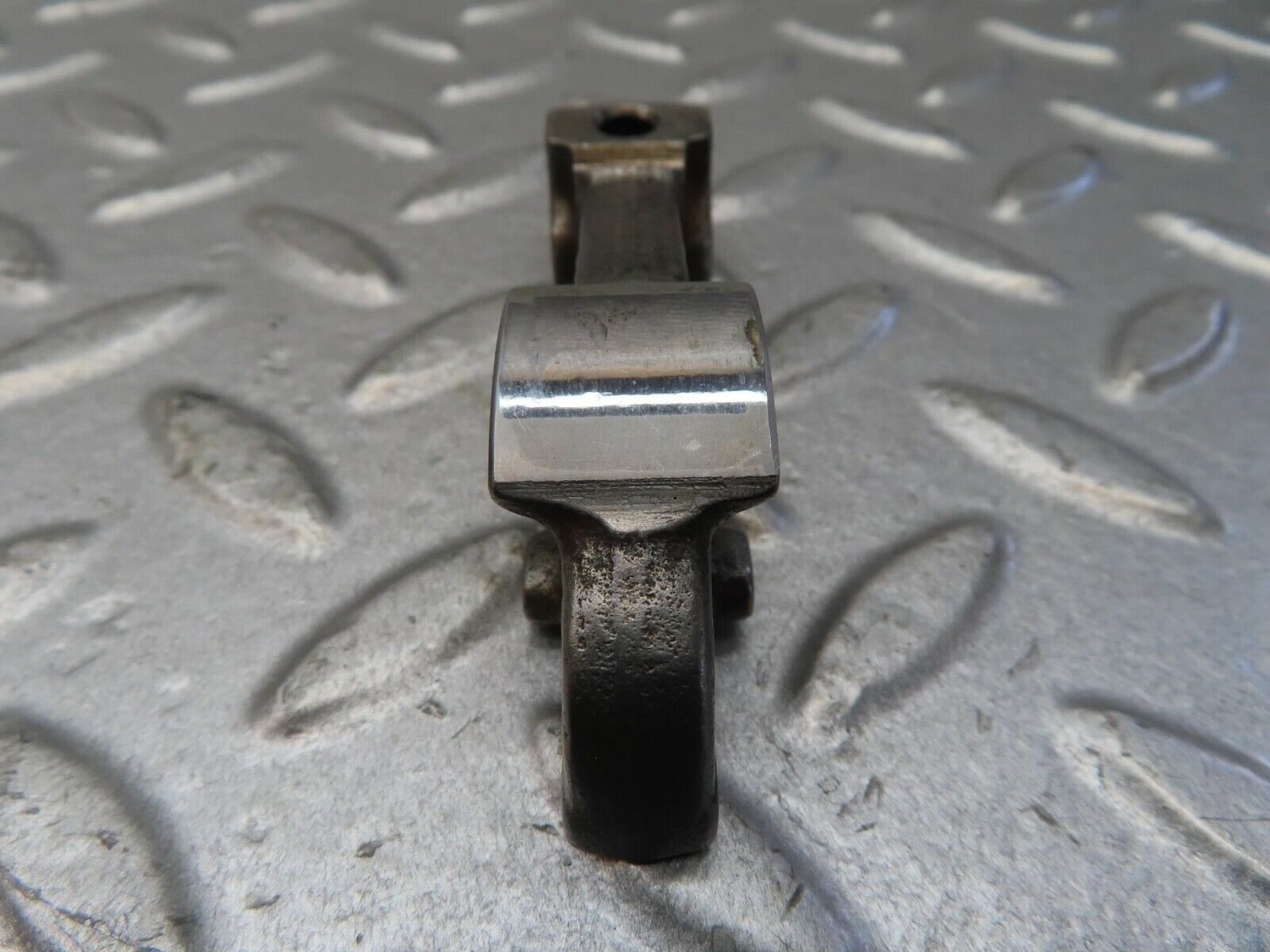 13378 Mercedes-Benz W111 230S Valve Rocker Arm With Retaining Spring