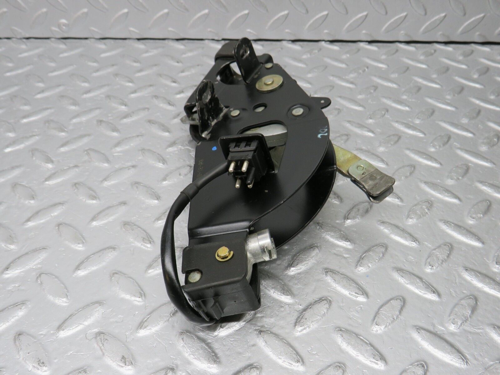 38358 Mercedes-Benz R129 280SL Coupe Rear Left Roof Lock Mechanism 1298001174