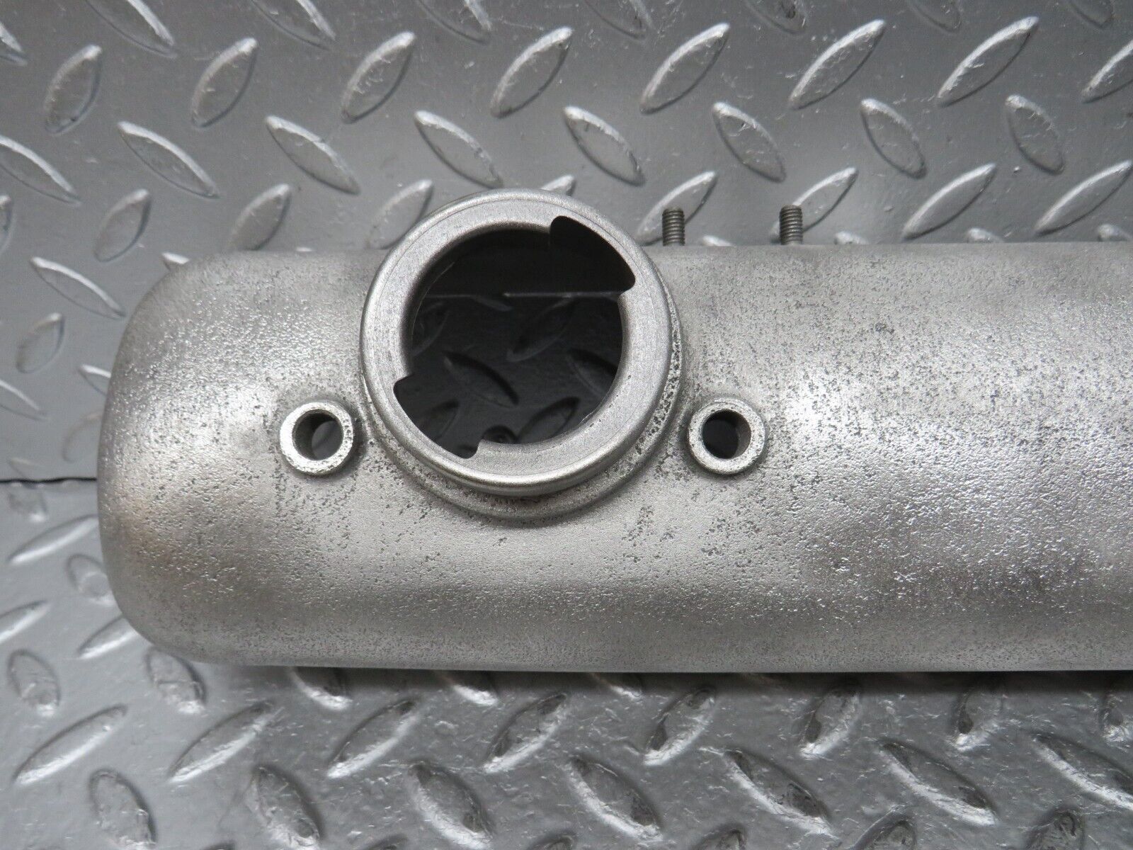 0303 Mercedes-Benz W120 180D Ponton Rocker Cover Valve cover