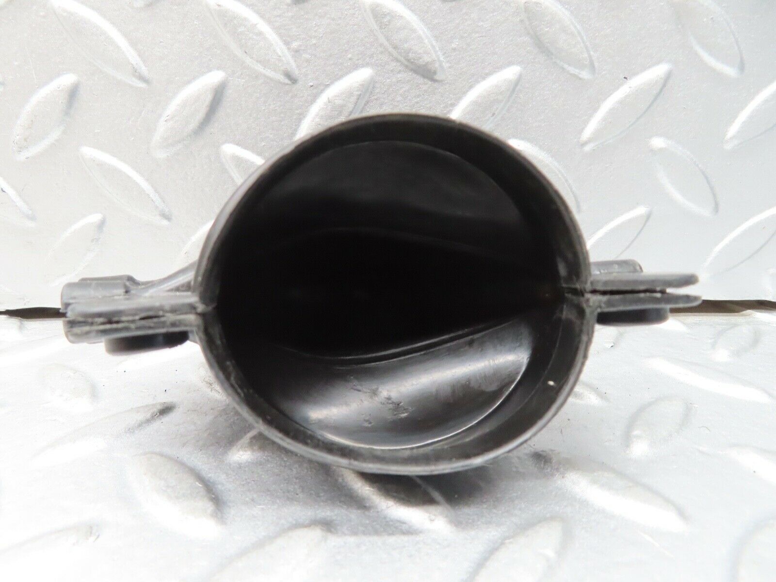 17644 Mercedes-Benz W116 450SEL Ignition Coil Cover Cap 0001581485