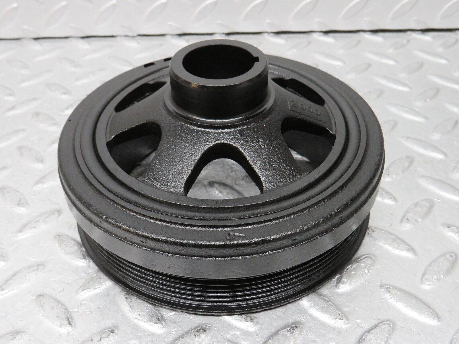 35026 Mercedes-Benz W210 320E Crankshaft Pulley