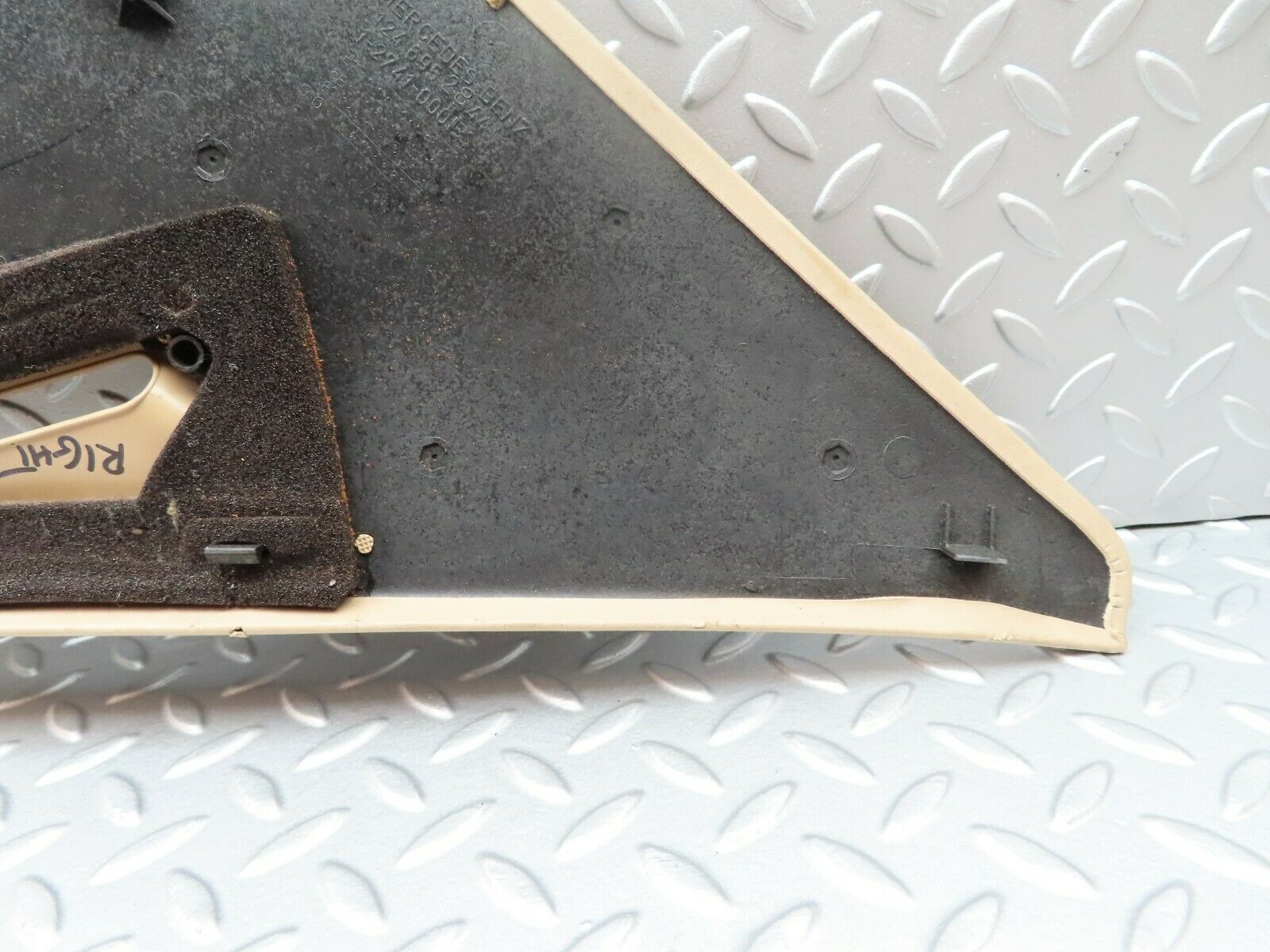 5449 Mercedes-Benz W124 230E C Pillar Panel Right 1246952844