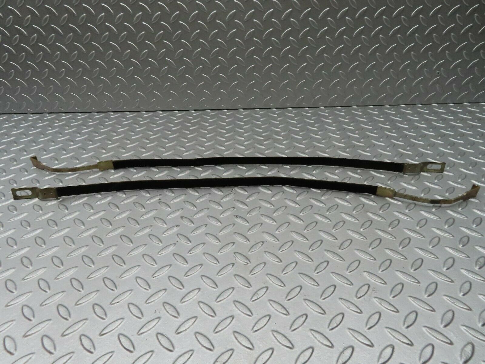 4549 Mercedes-Benz W123 230E Heater Box Holder Strap