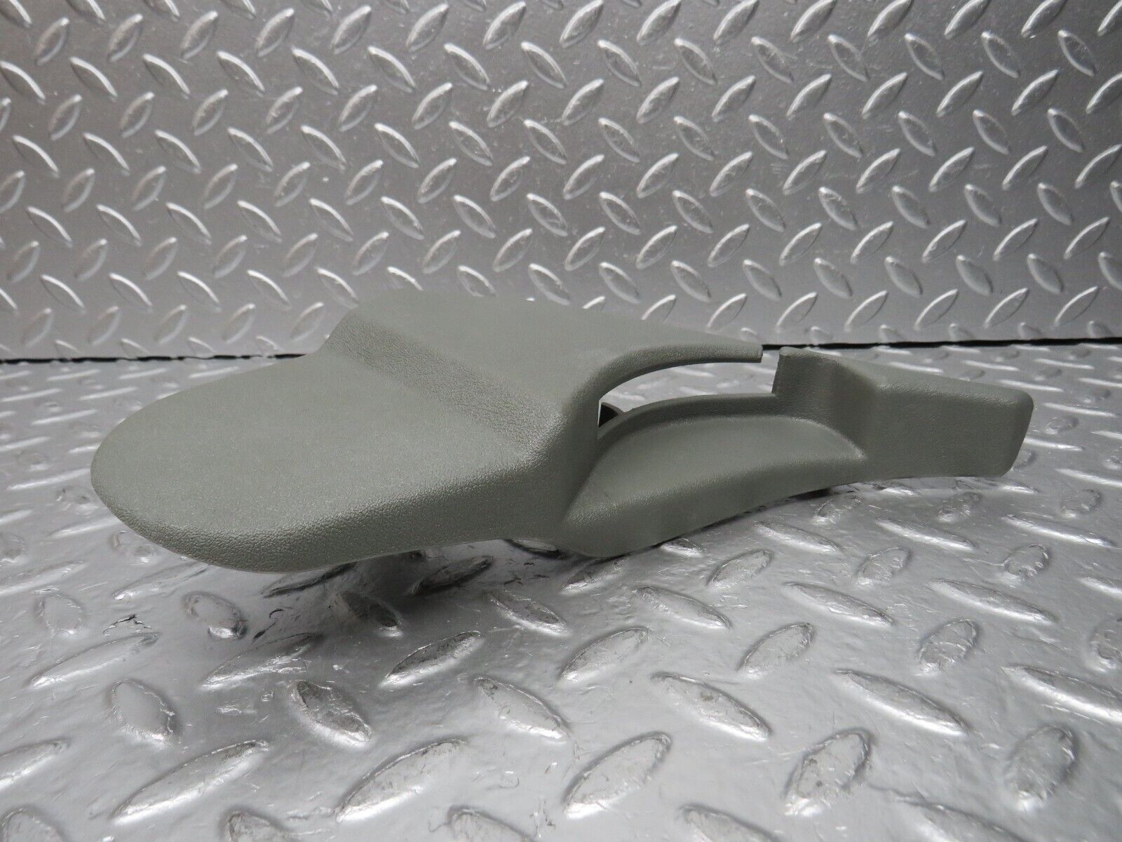 30450 Mercedes-Benz W124 230E Front Right Driver Seat Trim Grey 1249182230