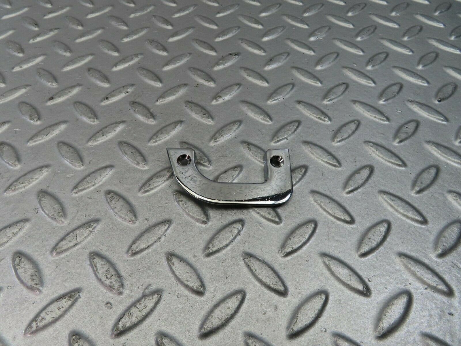 9064 Mercedes-Benz W115 Right Interior Chrome Door Latch Trim