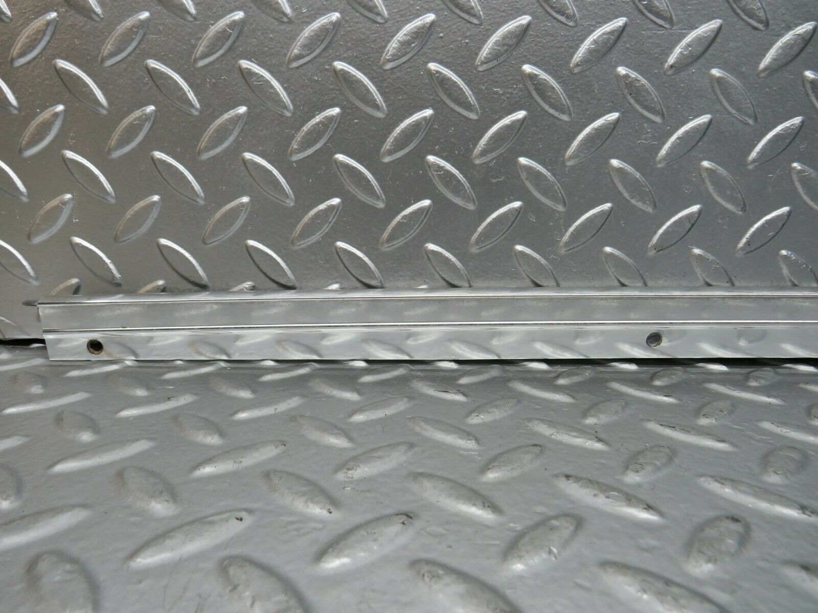 23365 Mercedes-Benz W116 350SE Roof Chrome Trim Right Side