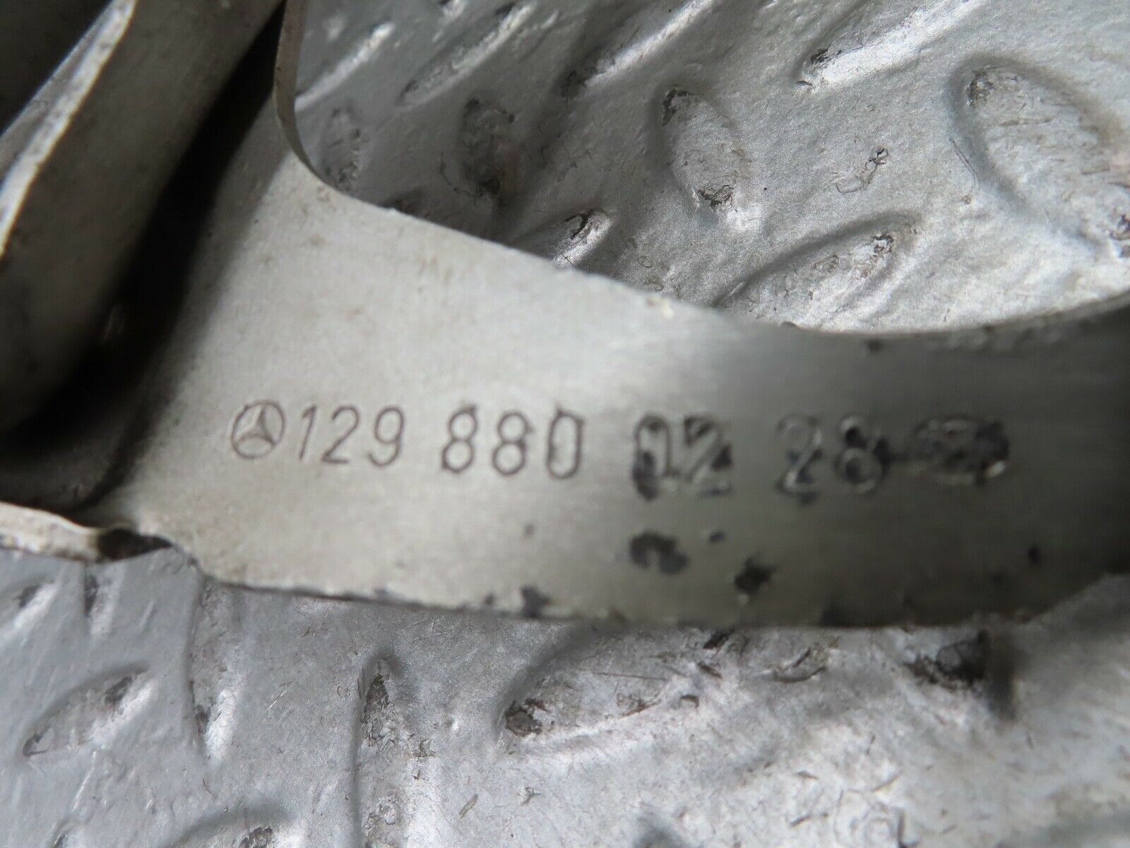 19478 Mercedes-Benz C140 CL420 Coupe Bonnet Hinge Right Side 1298800228