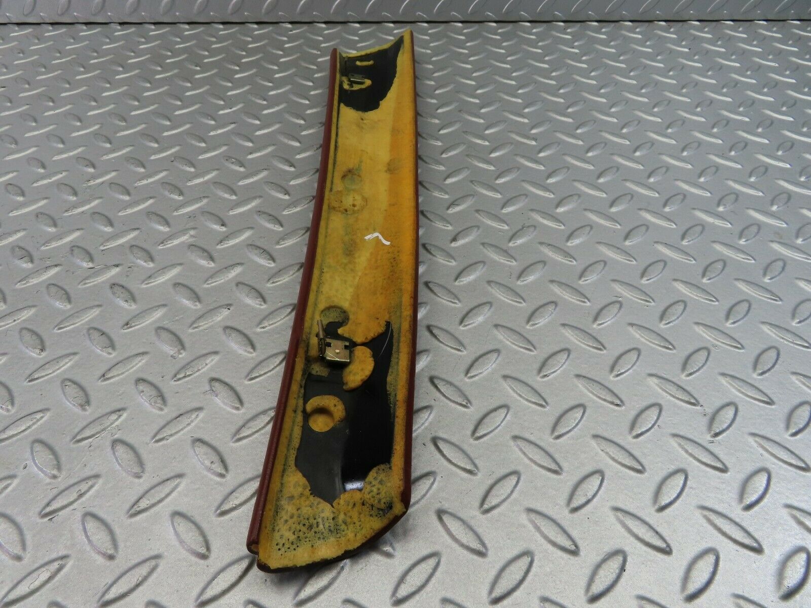 7632 Mercedes-Benz S123 230TE Wagon A Pillar Cover Trim Left Side