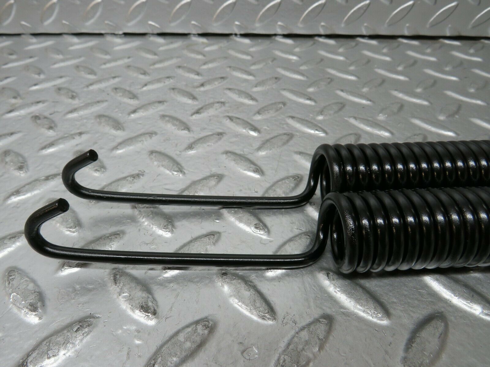 23836 Mercedes-Benz C107 450SLC Coupe Bonnet Hinge Spring Pair