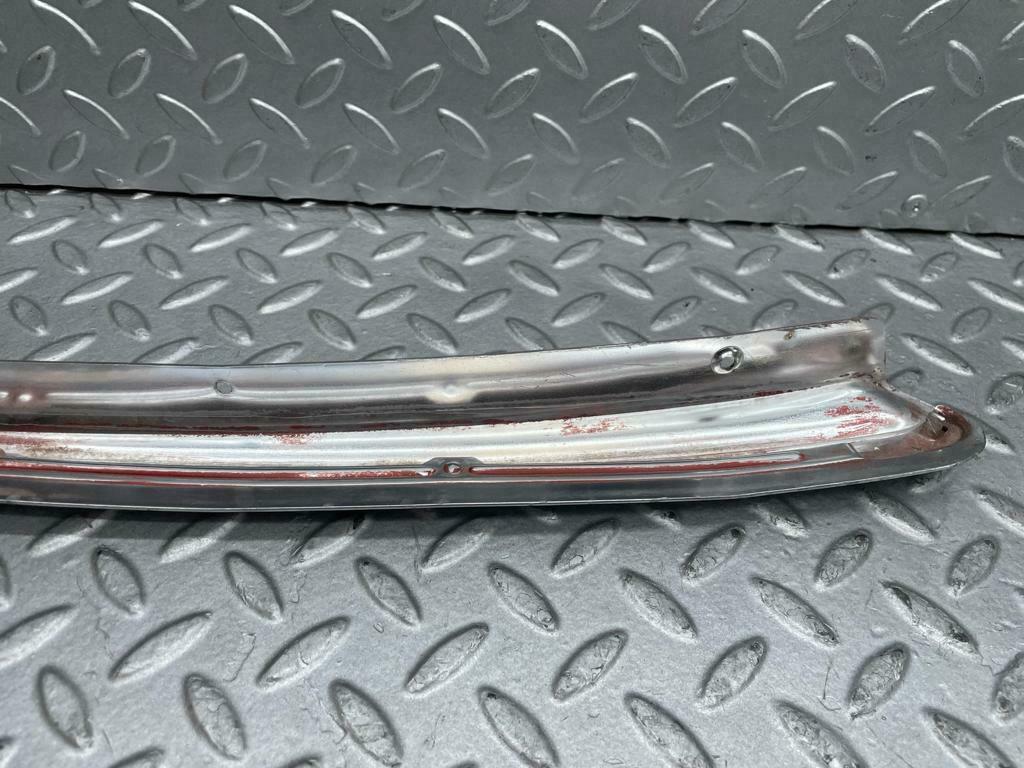 0039 Mercedes-Benz W116 Back Door Trim