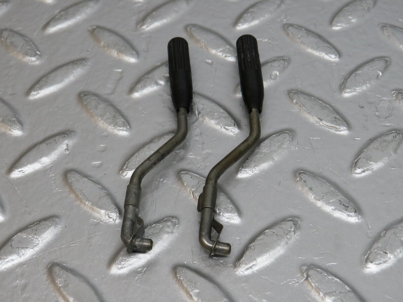 32294 Mercedes-Benz W123 230E Front Door Lock Knob Pair